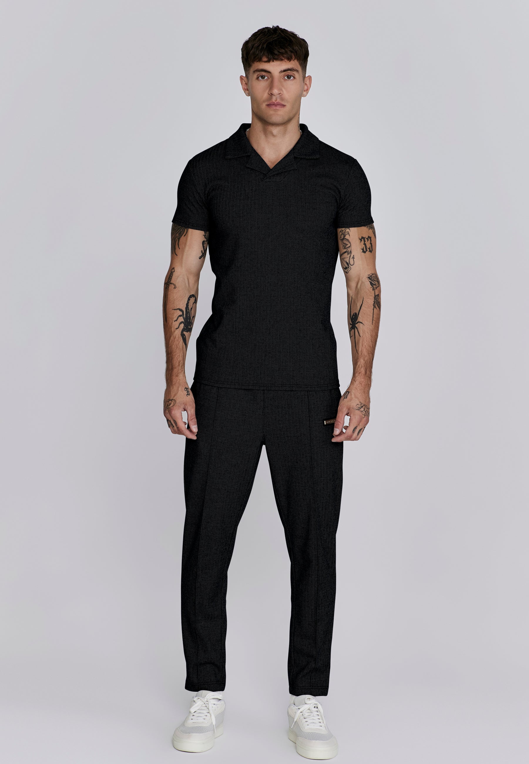 Smart Jogger in Black Pantalon SikSilk