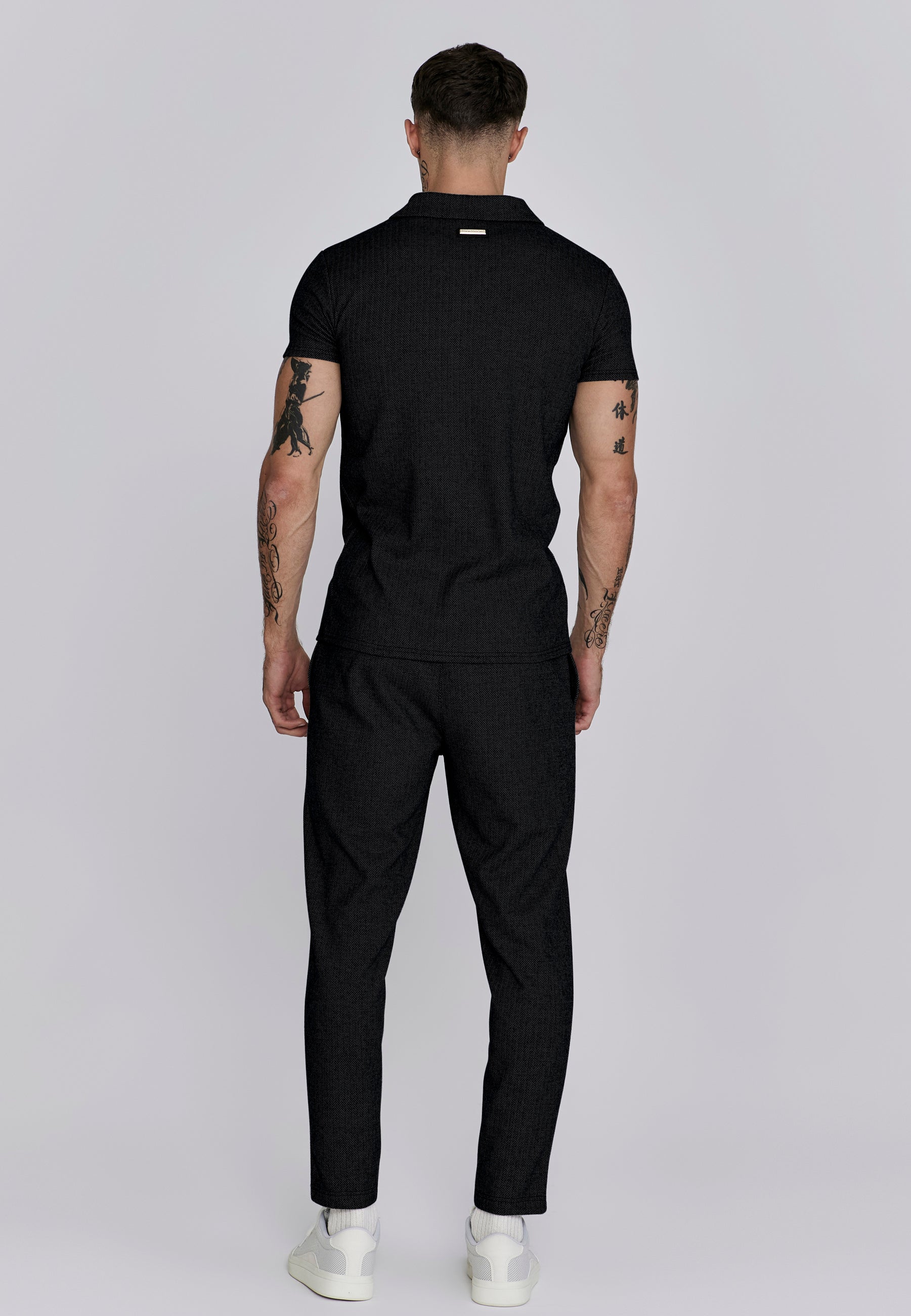 Smart Jogger in Black Pantalon SikSilk