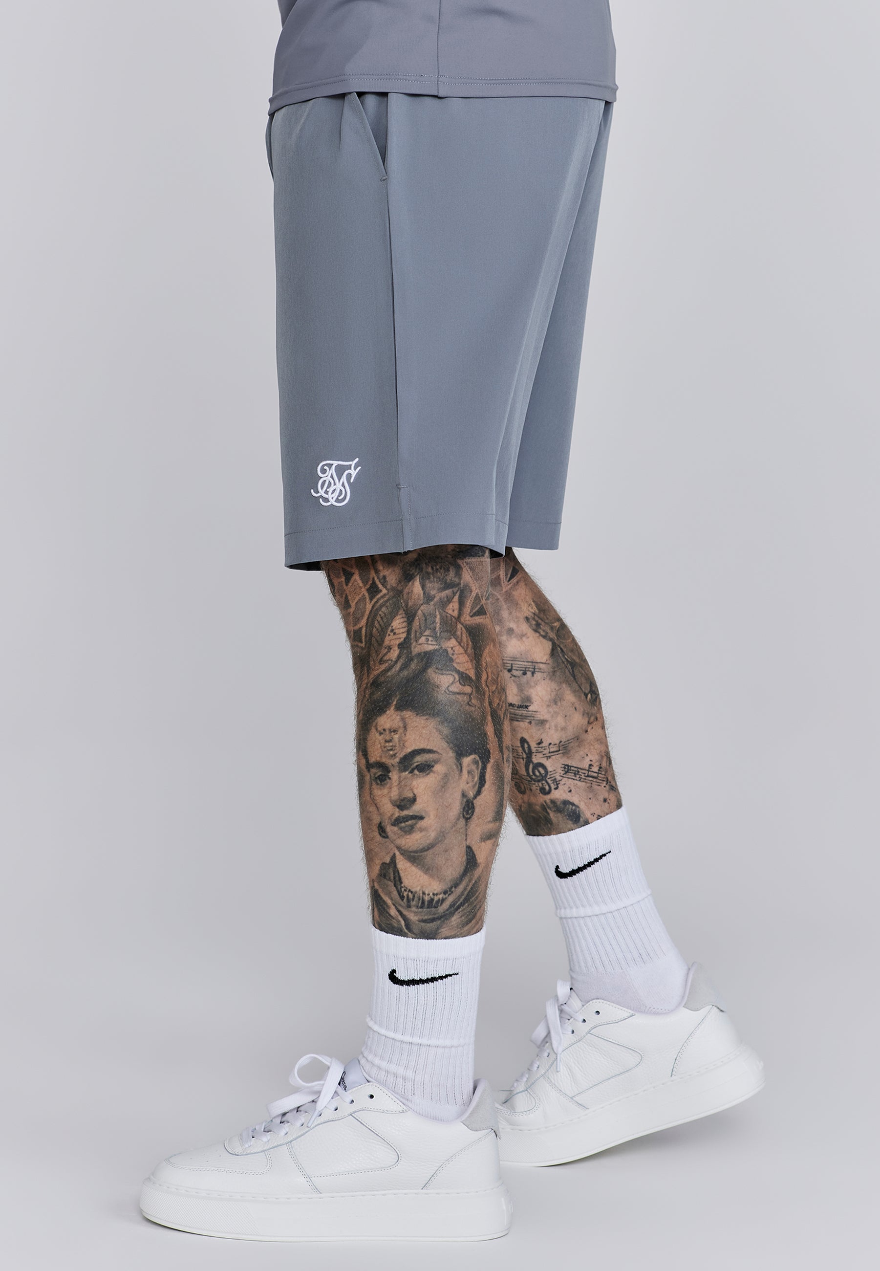 Shorts en gris Shorts SikSilk