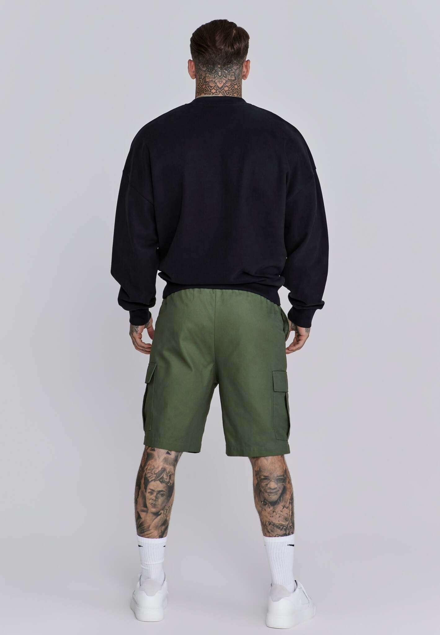 Short Cargo dans Green Short SikSilk