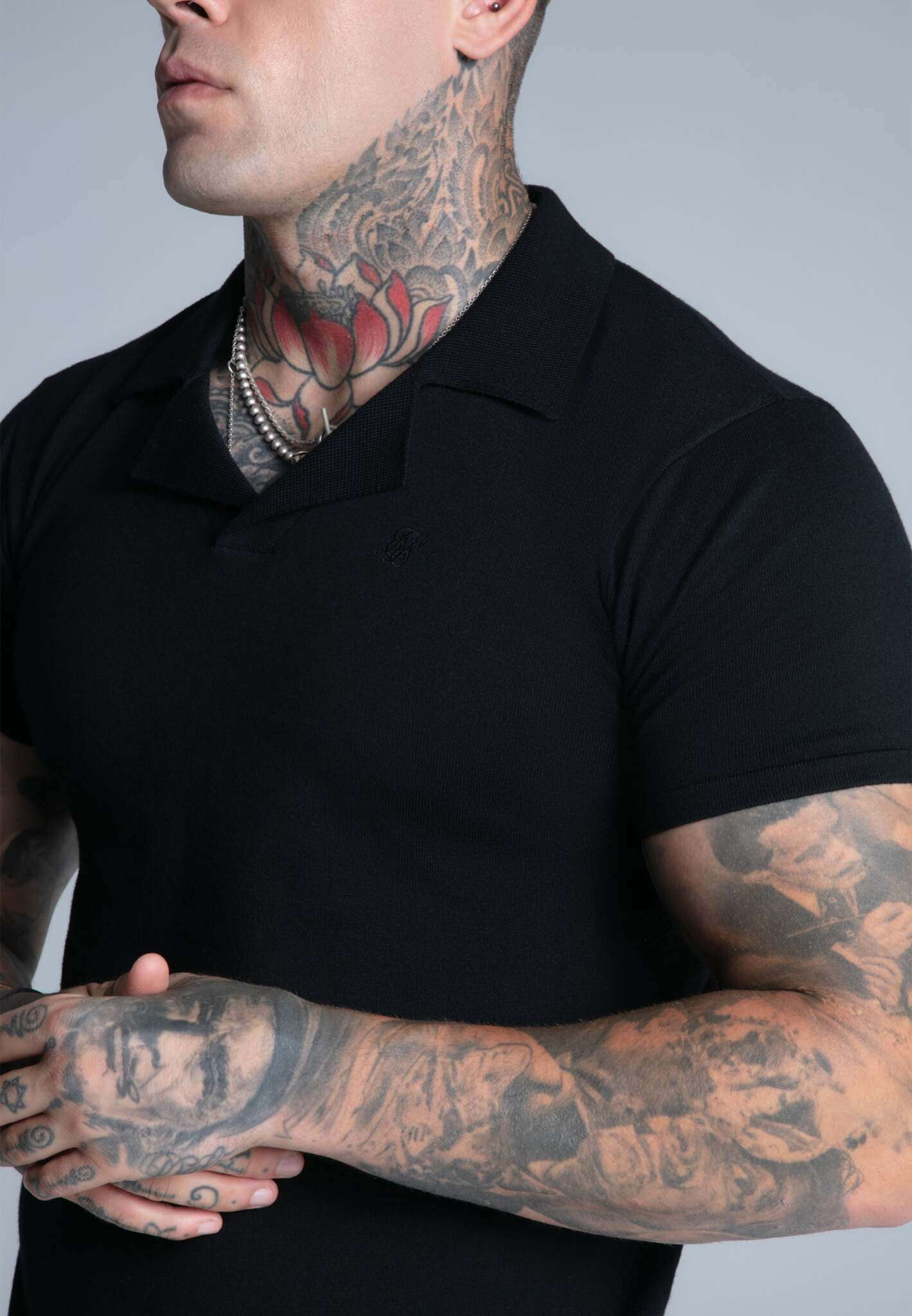 Revere Collar Polo in Black T-shirts SikSilk