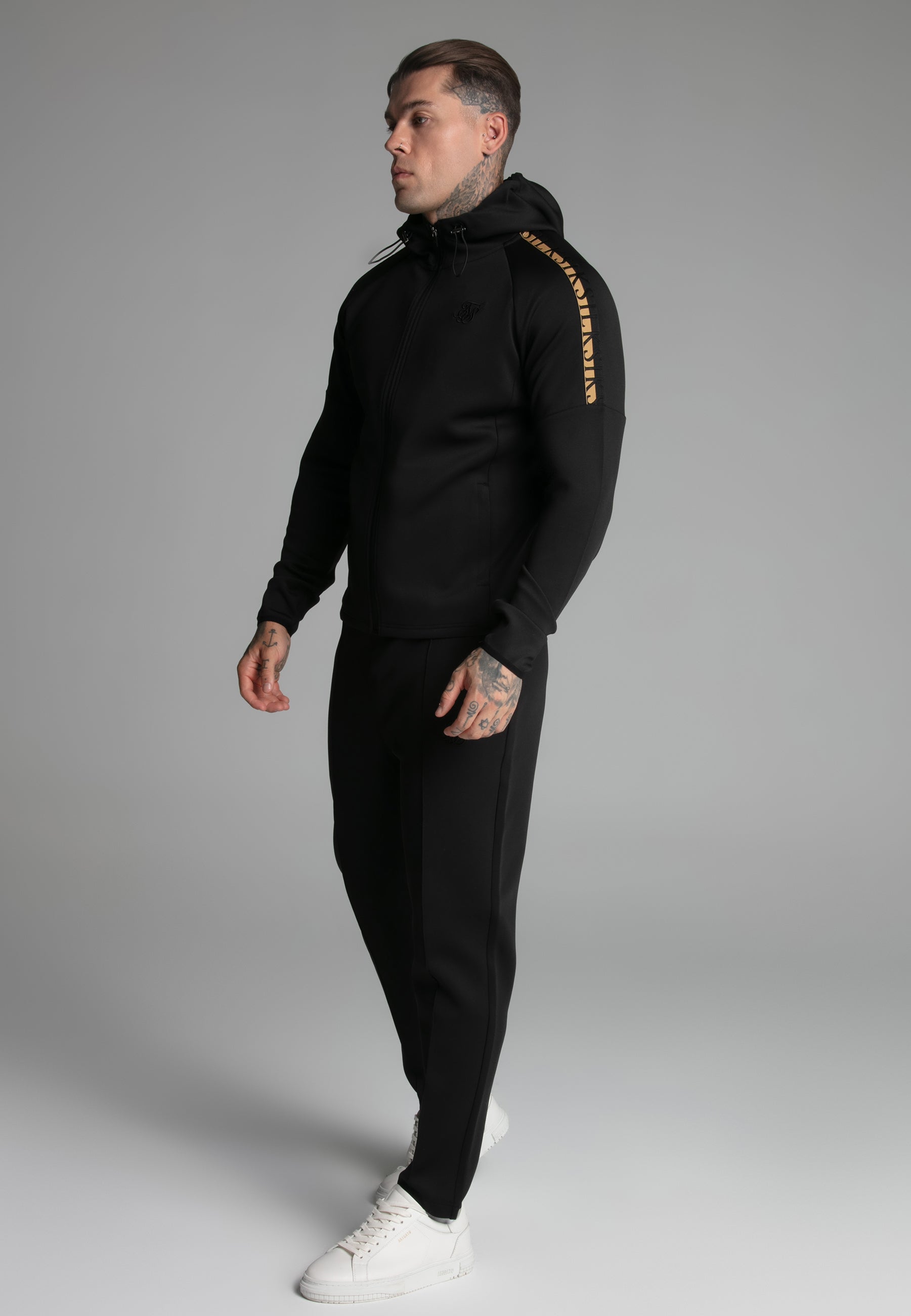 Full zip Hoodie in Black Vestes à capuche SikSilk
