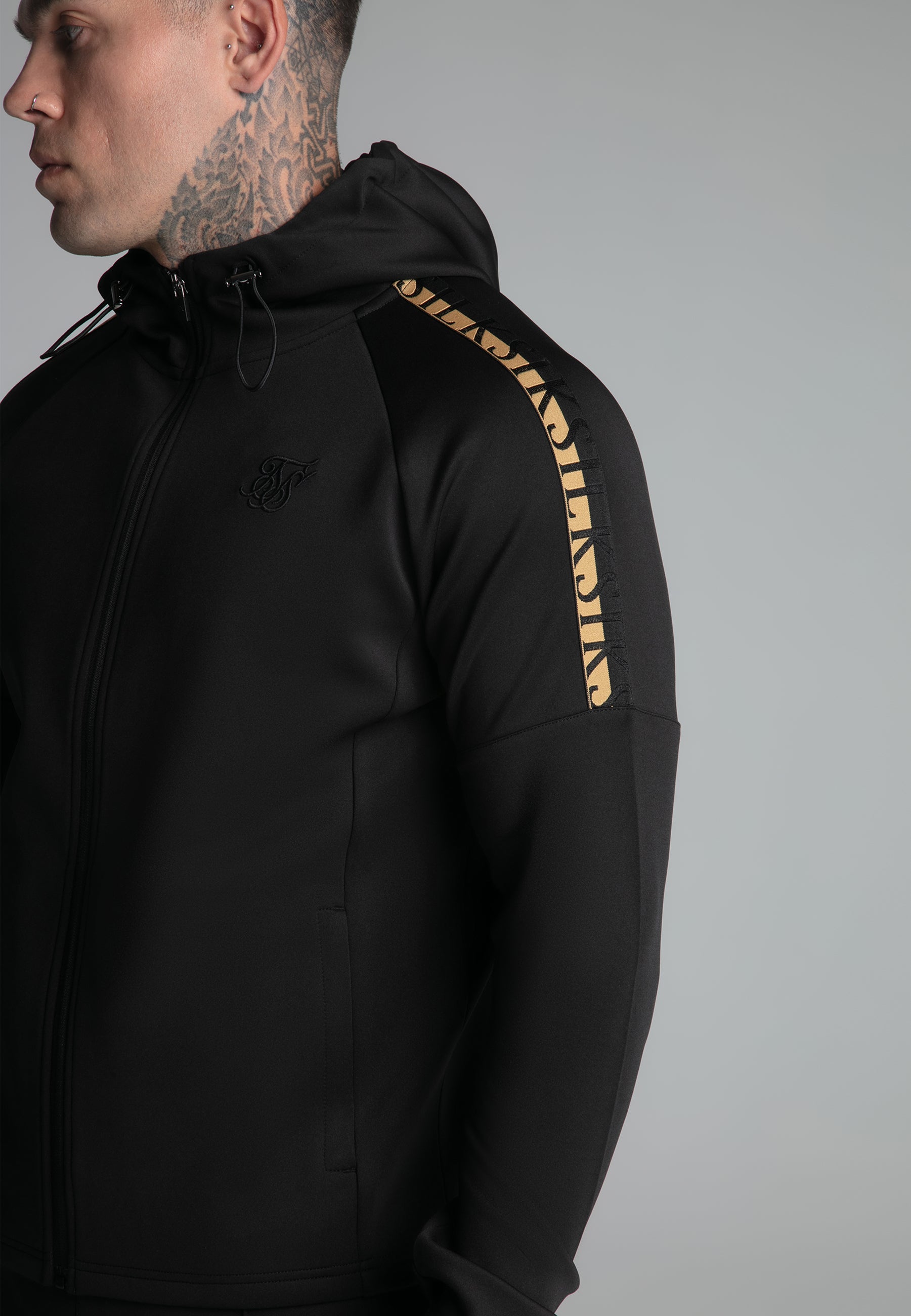 Full zip Hoodie in Black Vestes à capuche SikSilk