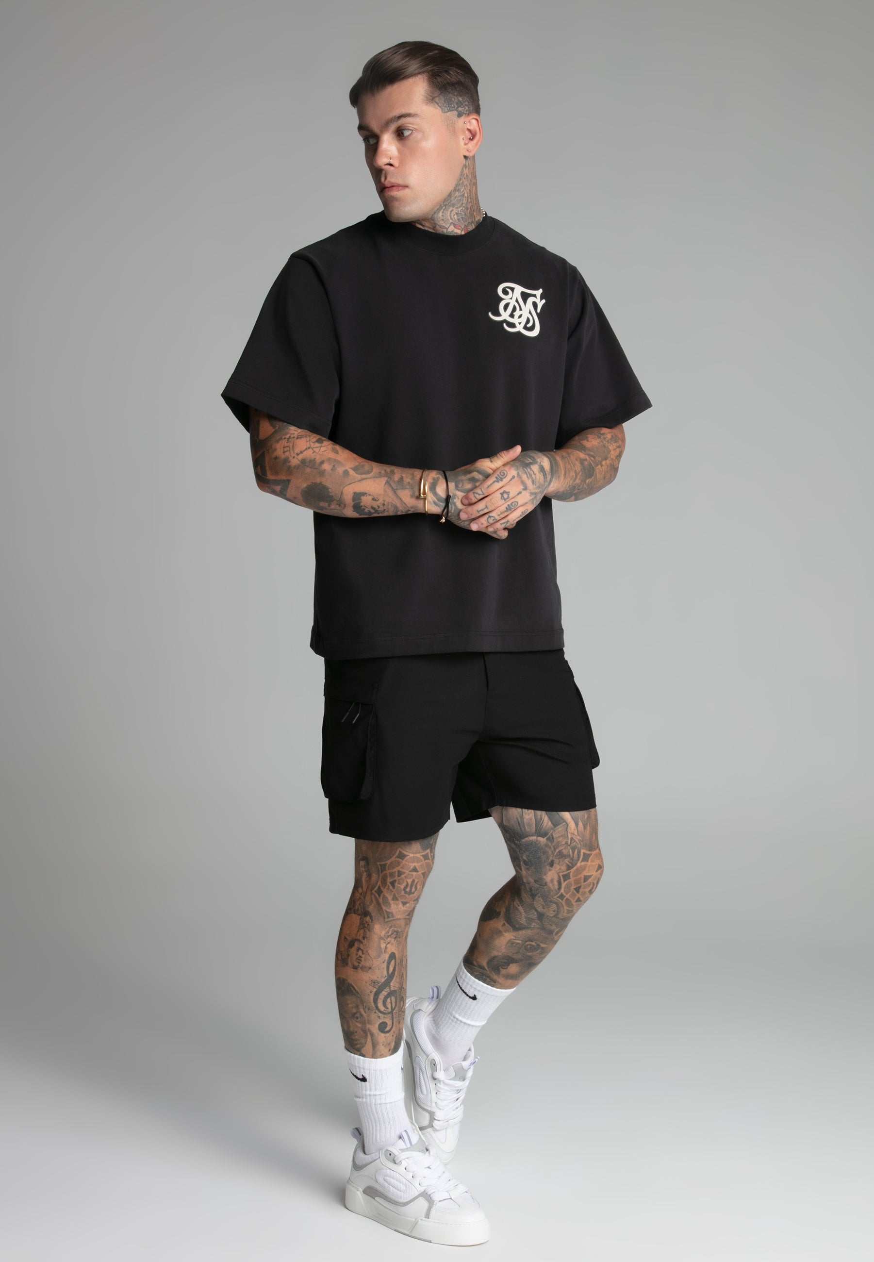 Smart Cargo Shorts in Black Short SikSilk
