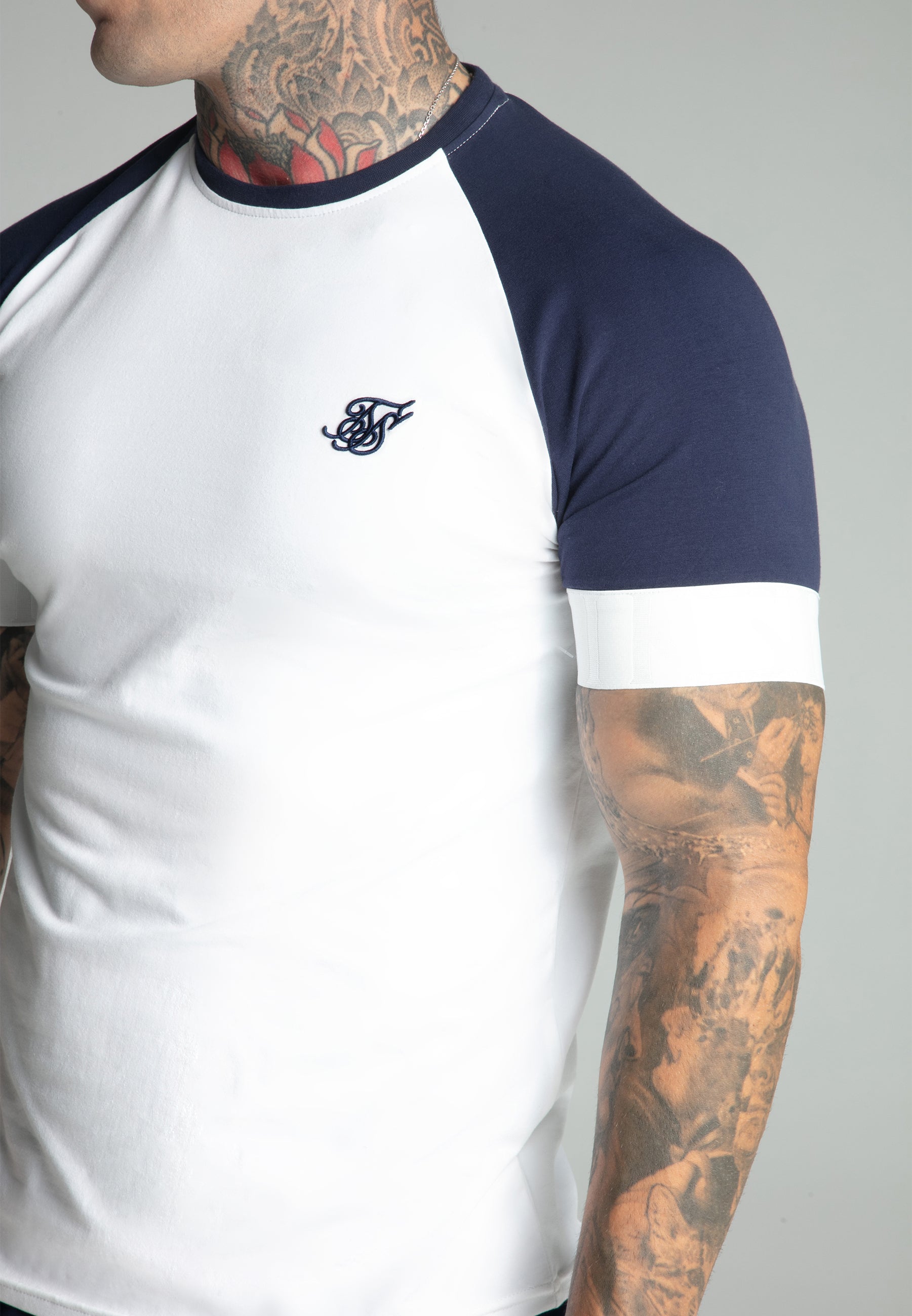 Tech T-shirt blanc, bleu marine T-shirts SikSilk