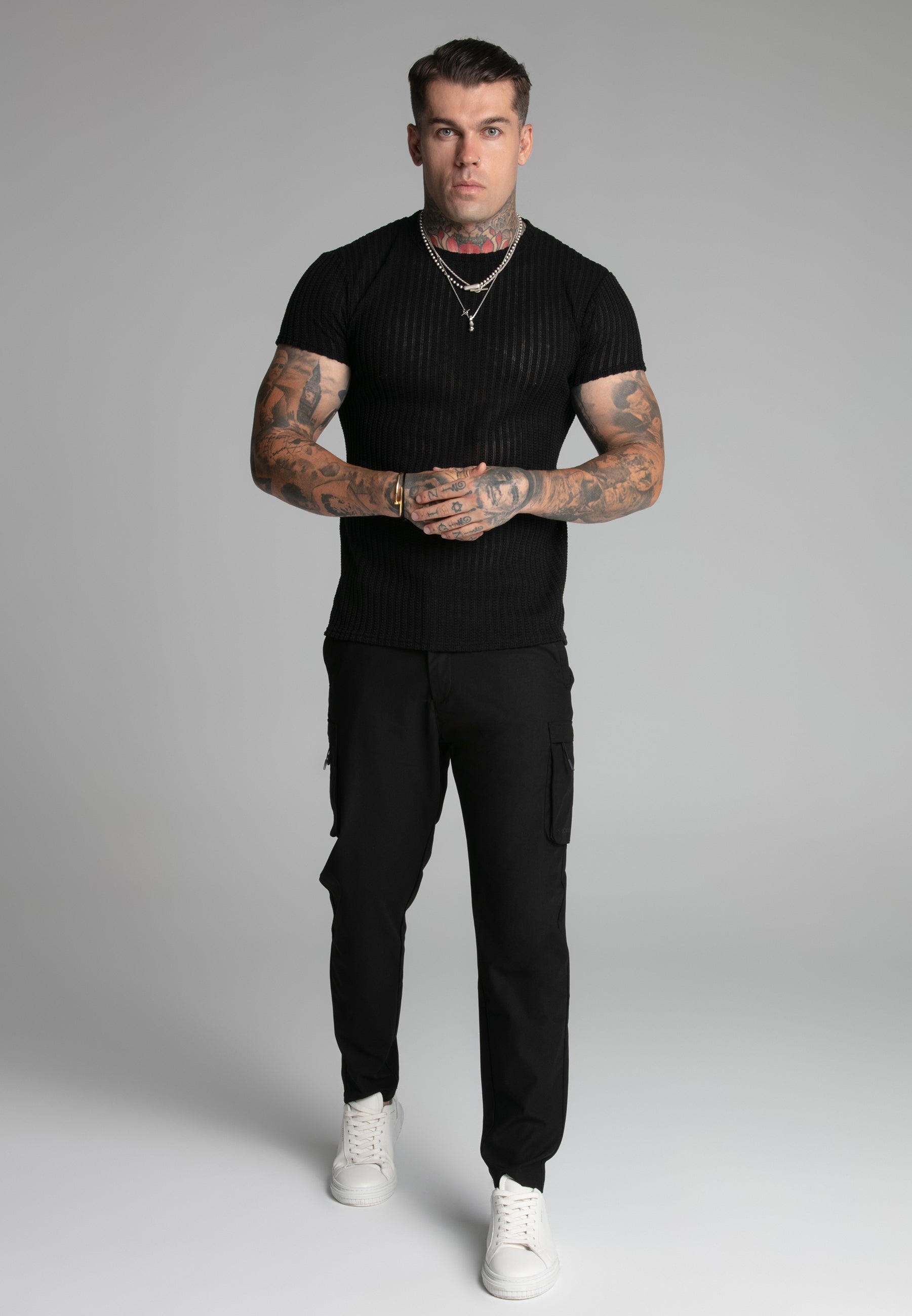 Textured Muscle Fit T-shirt en noir T-shirts SikSilk