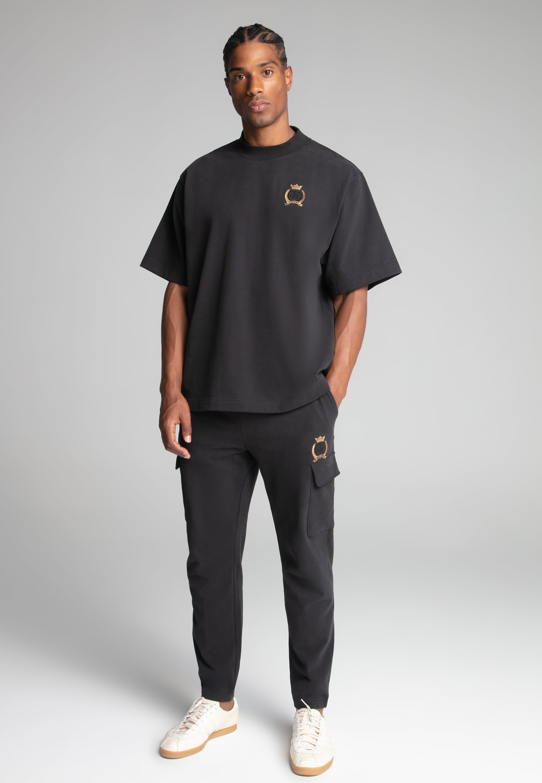 Crest Cargo Joggers in Black Pantalons SikSilk