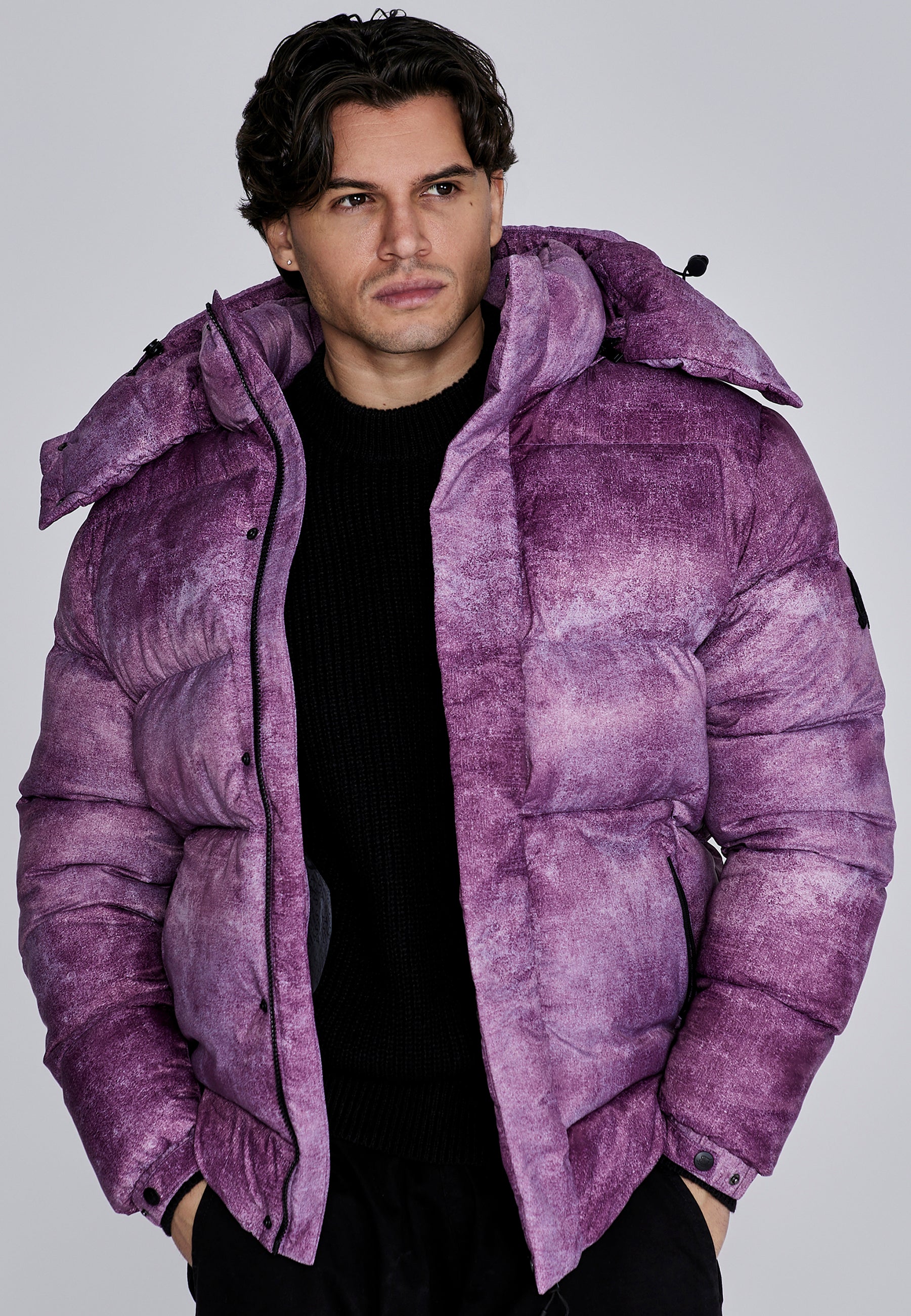 Puffer Jacket in Burgundy Vestes SikSilk