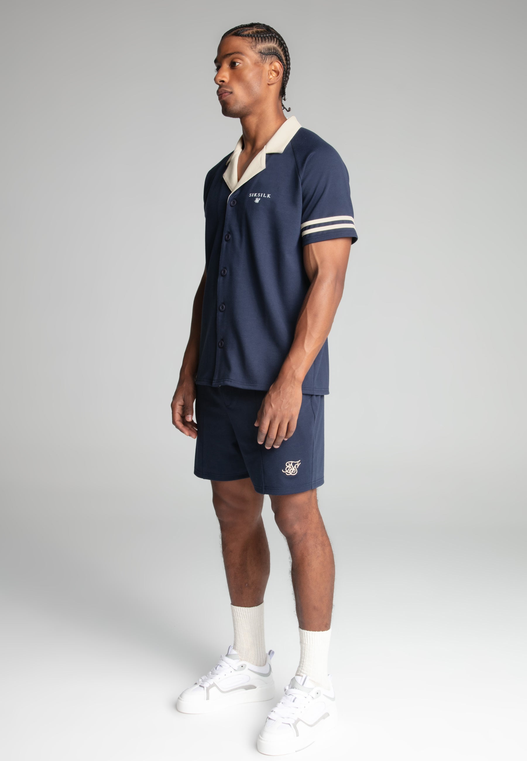Retro Resort Shirt in Navy Chemises SikSilk
