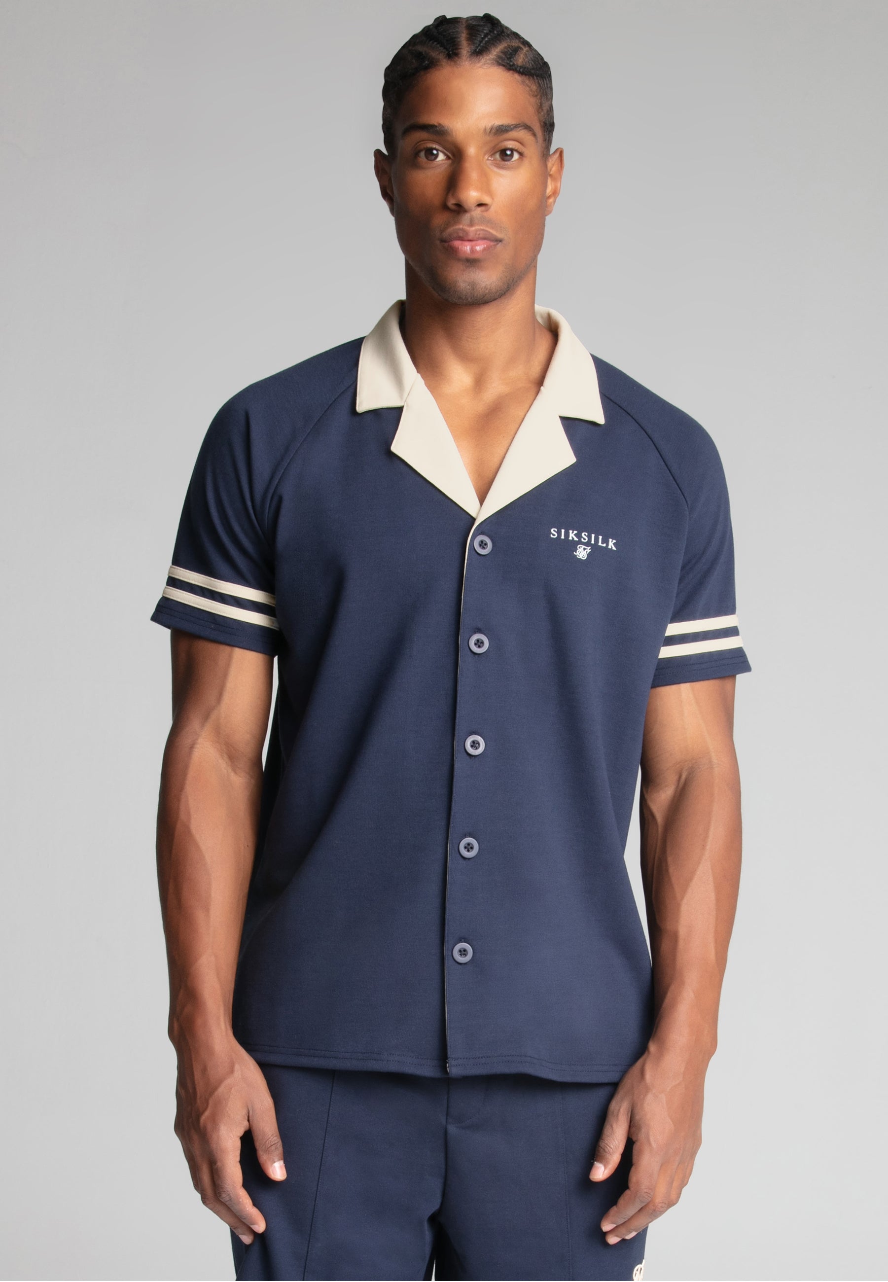 Retro Resort Shirt in Navy Chemises SikSilk