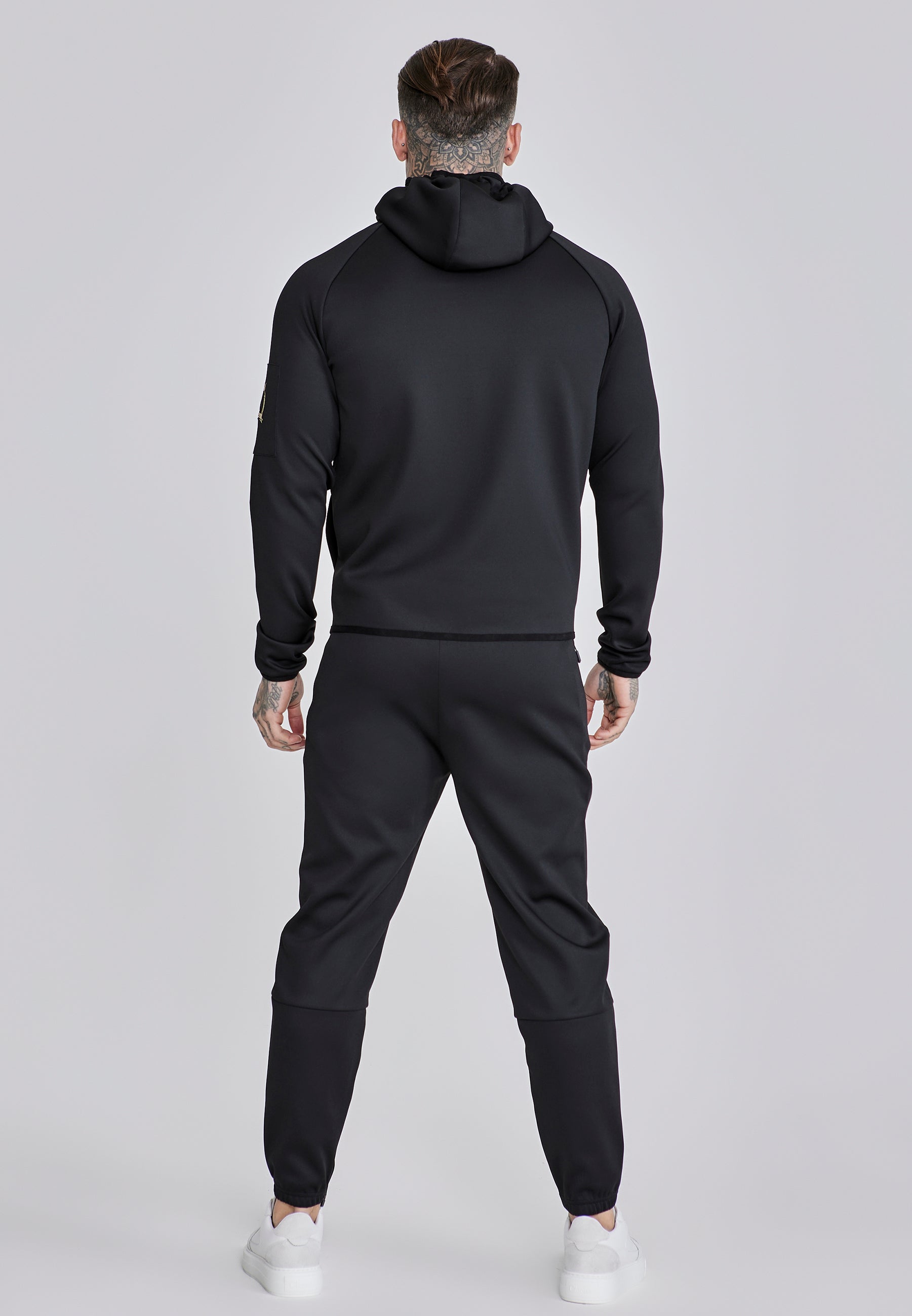 Full Zip Hoodie in Black Vestes à capuche SikSilk