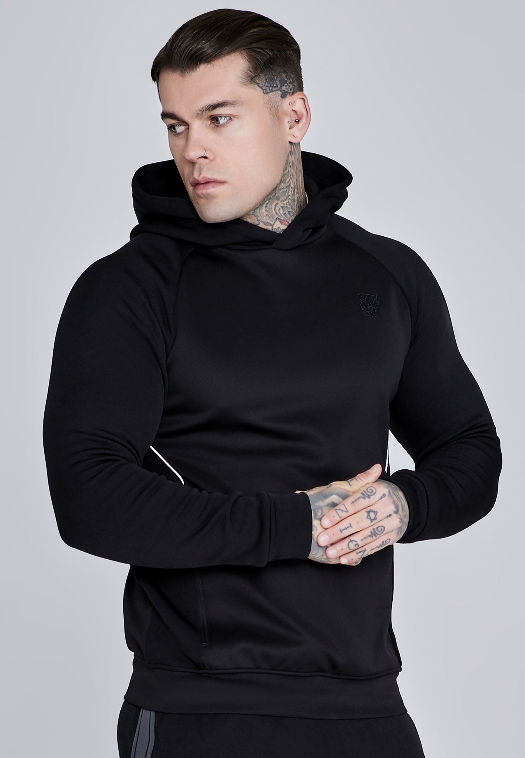 Muscle Fit Hoodie in Black Sweat à capuche SikSilk