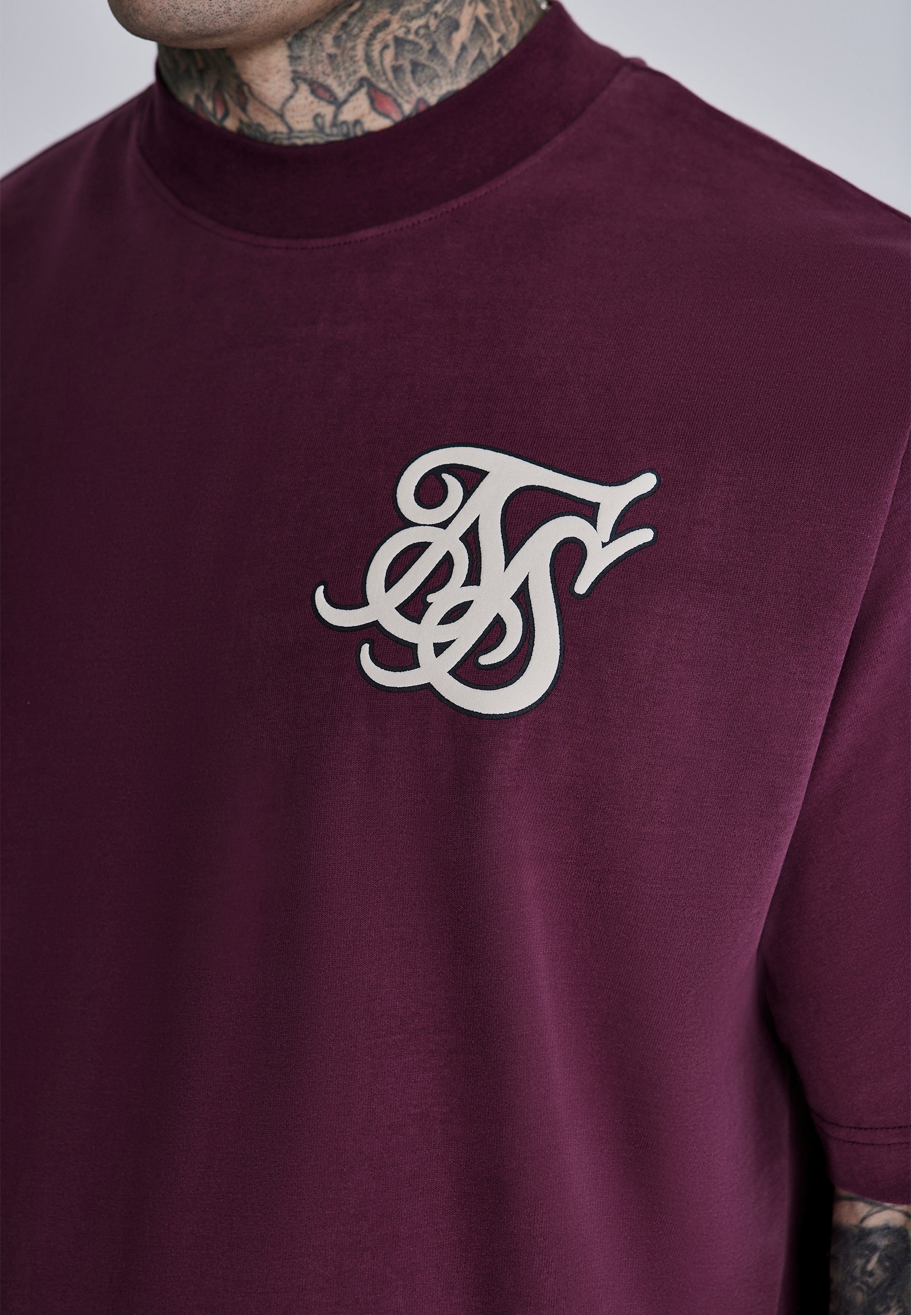 Logo T-Shirt en Bourgogne T-shirts SikSilk