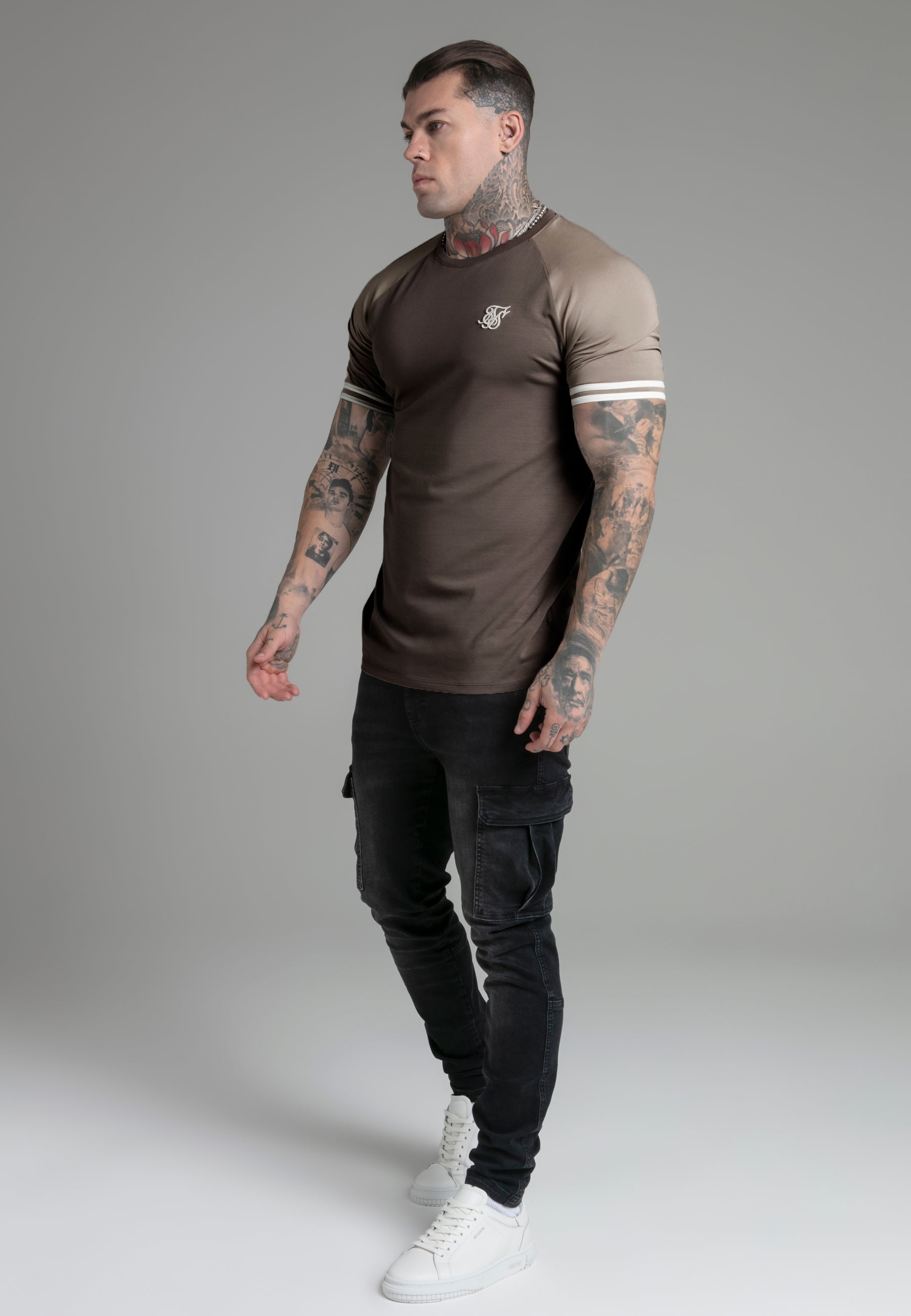 T-shirt Tournament en Marron T-shirts SikSilk
