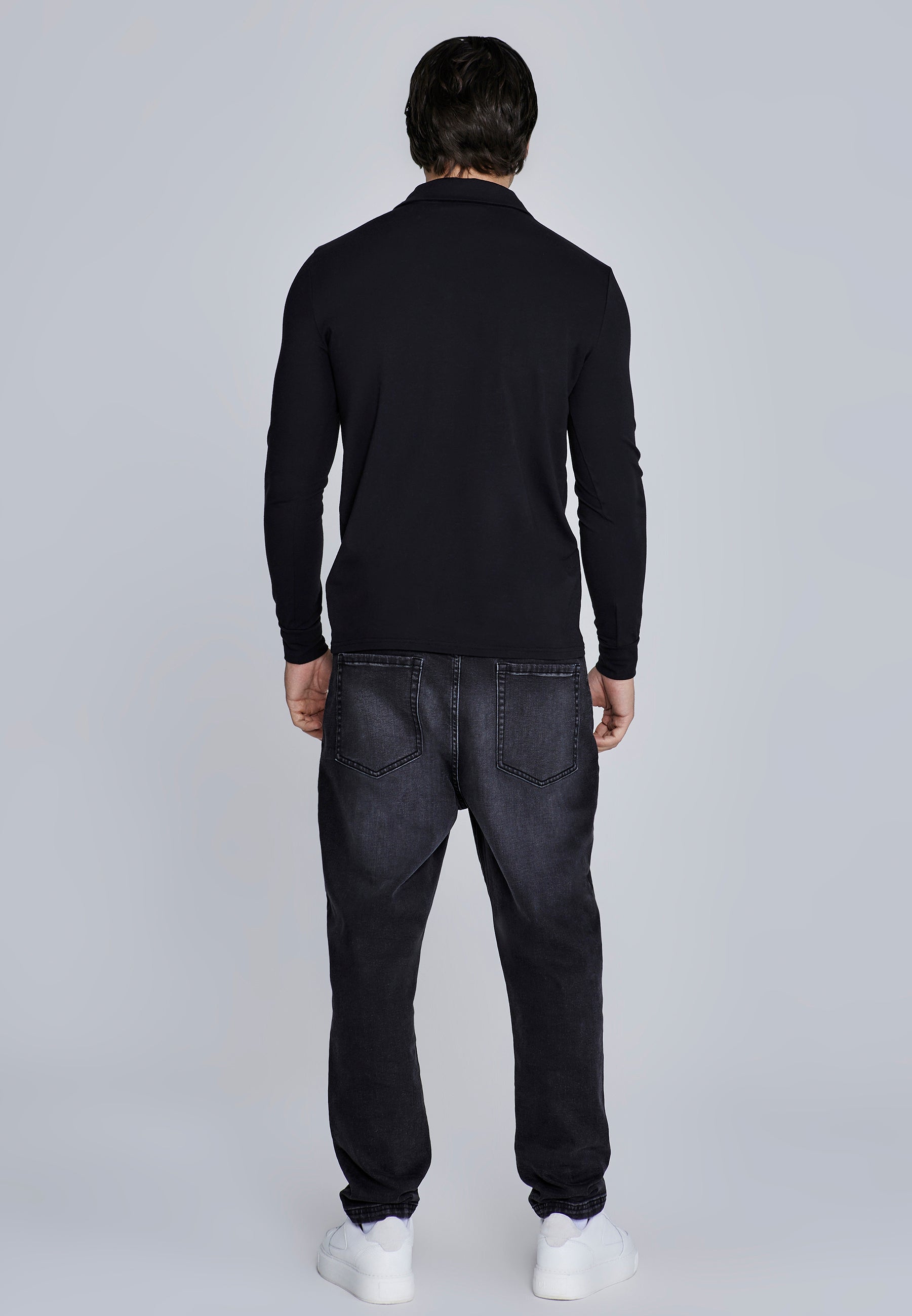 Polo à manches longues en noir T-shirts SikSilk