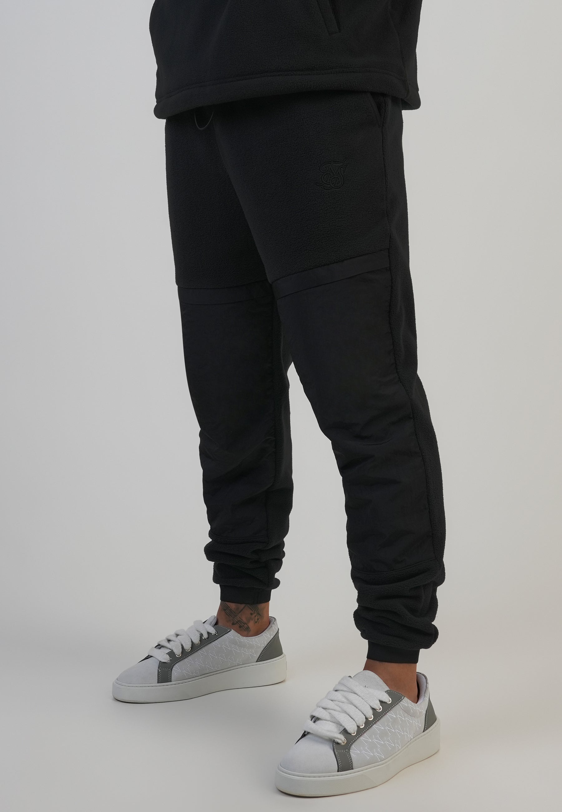 Polar Fleece Joggers in Black Pantalon SikSilk