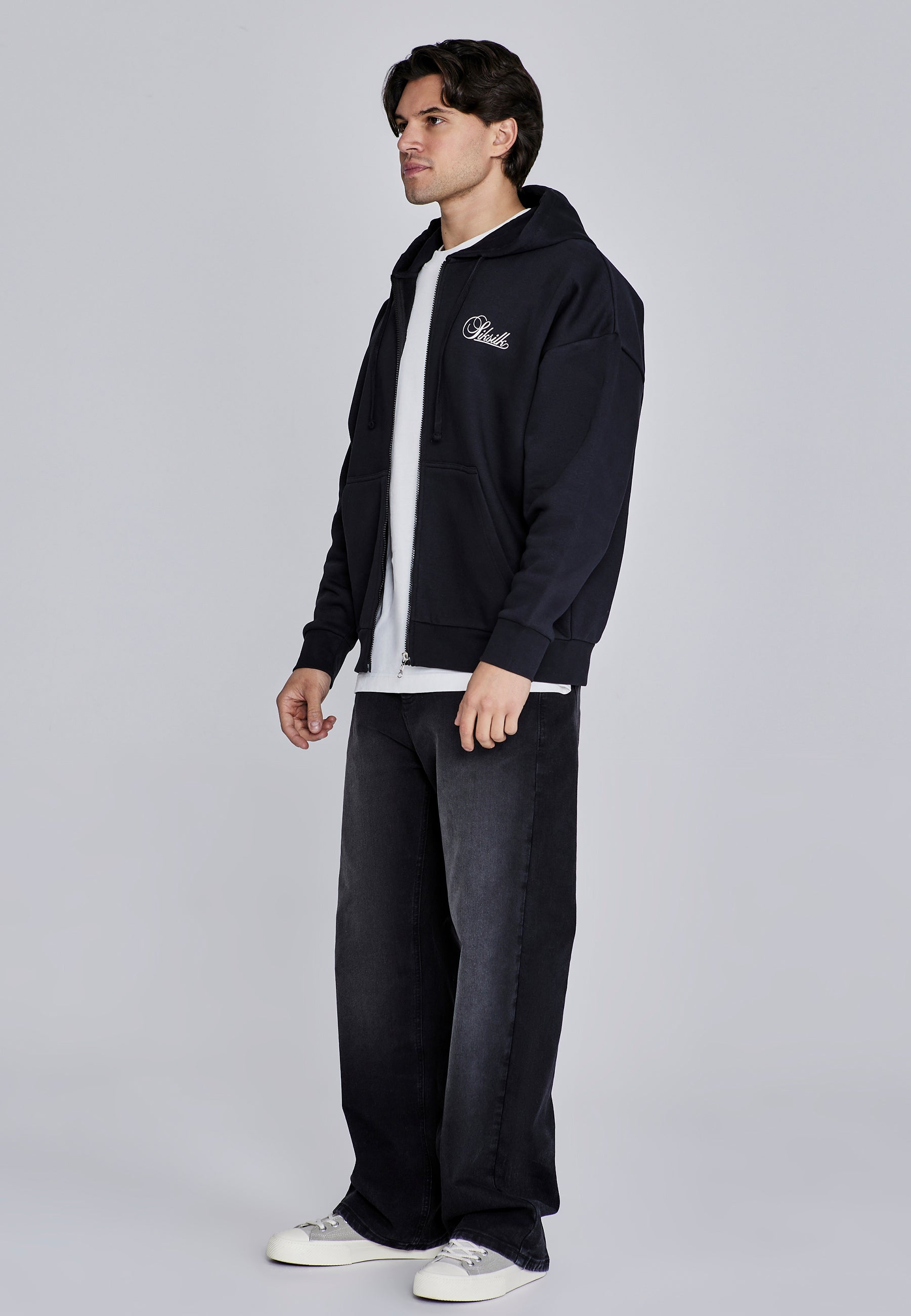 Essentials Full Zip Hoodie in Black Vestes à capuche SikSilk