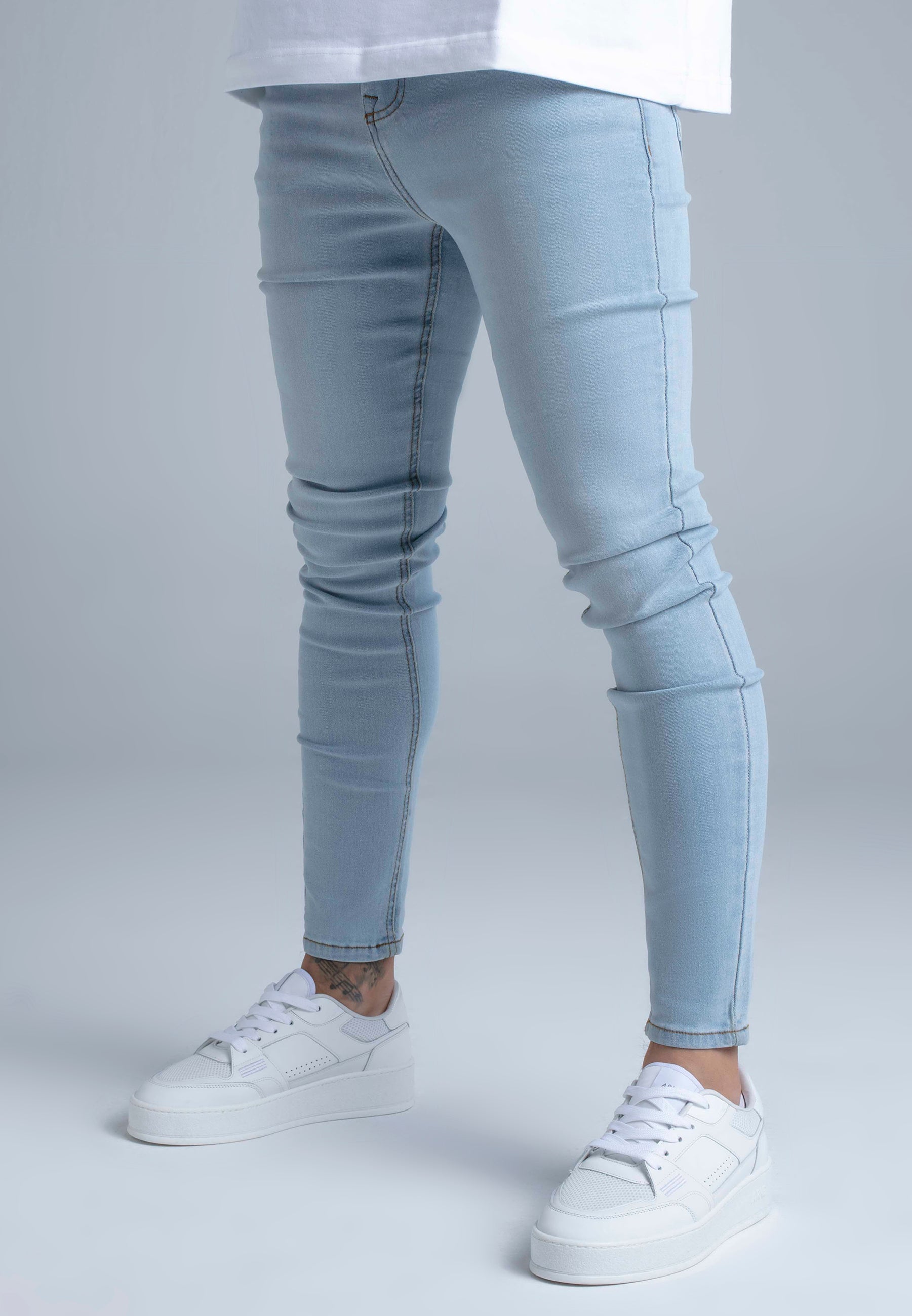 Jean skinny bleu clair délavé