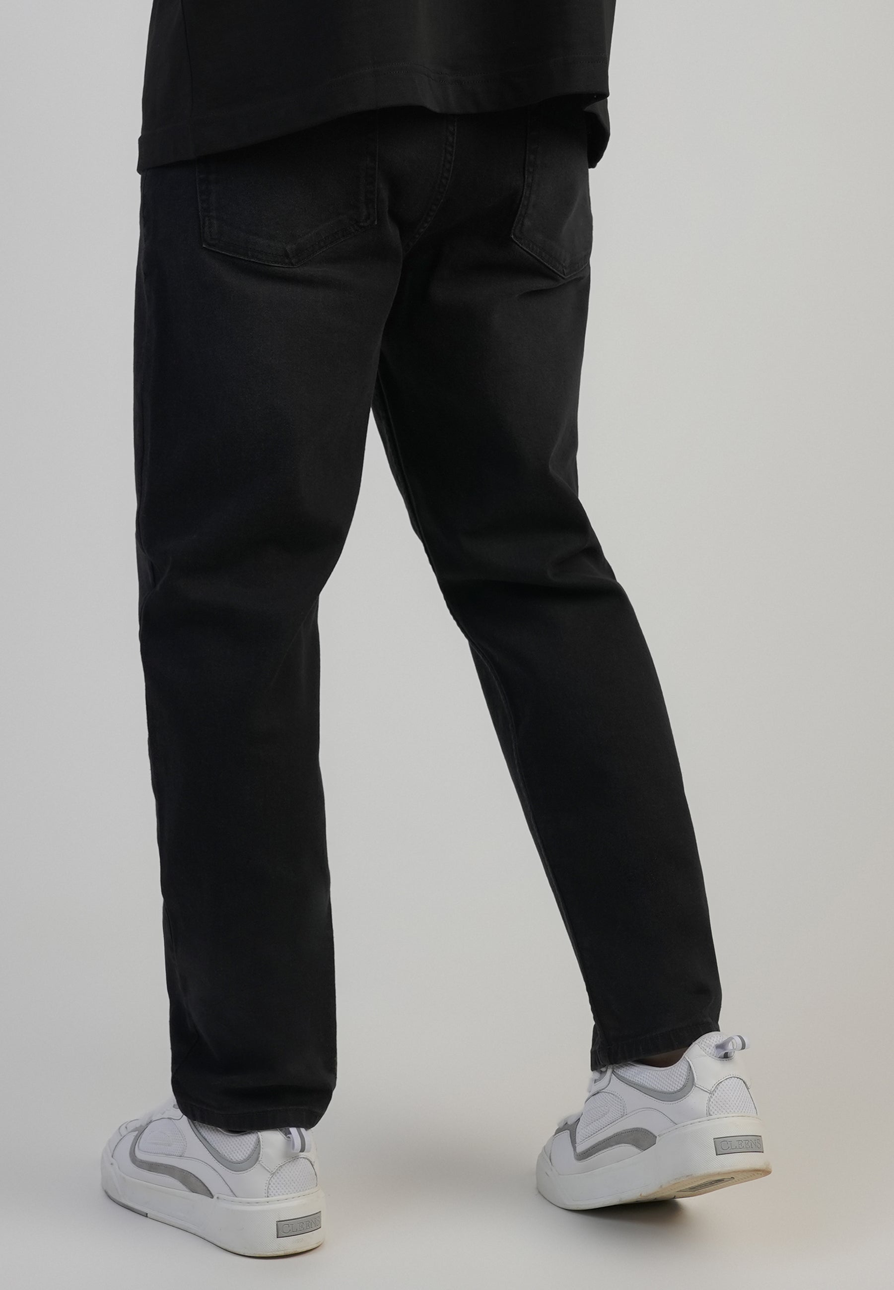 Jeans Tapered Fit en Washed Black Jeans SikSilk