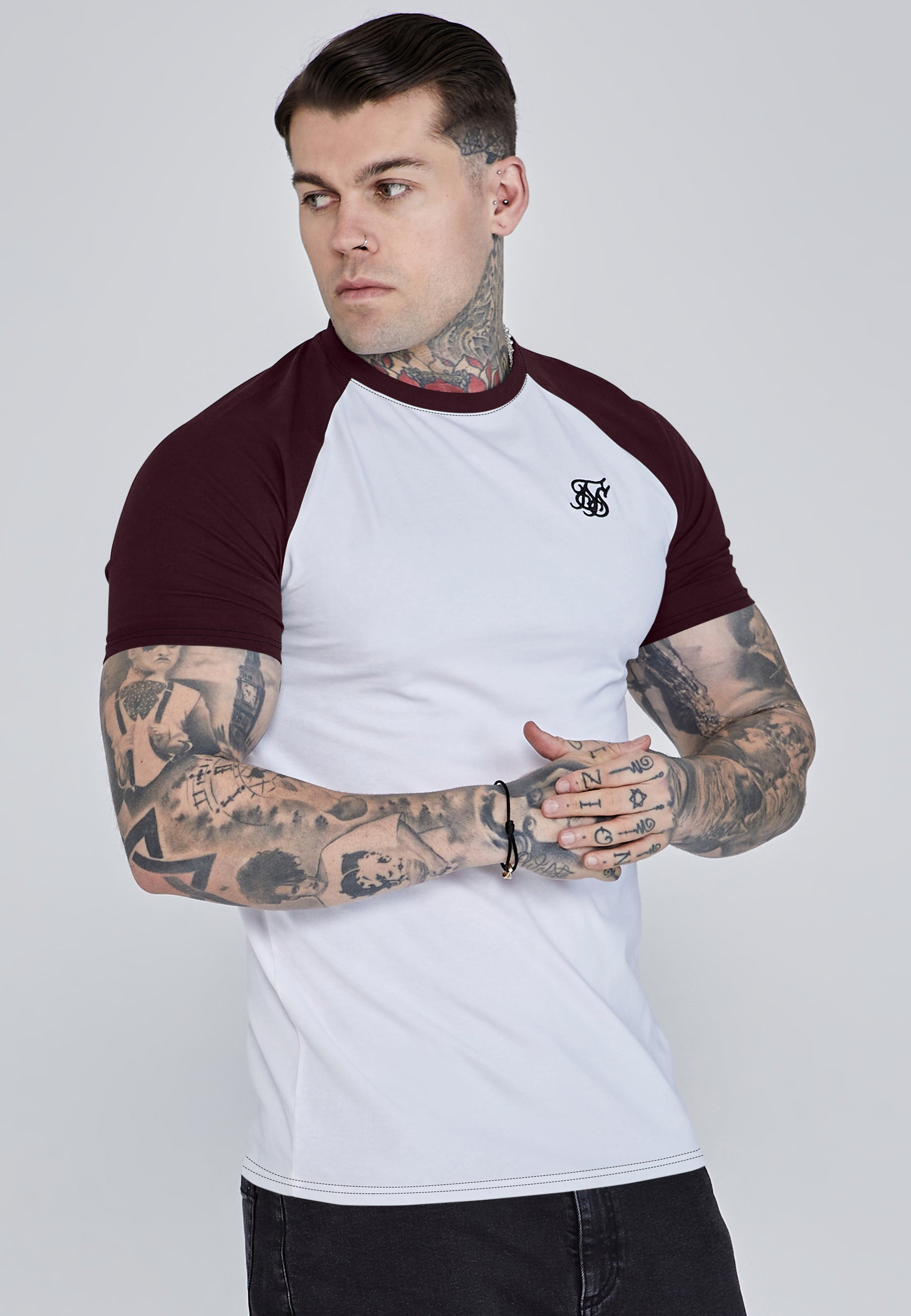 T-shirt raglan en blanc, bordeaux T-shirts SikSilk