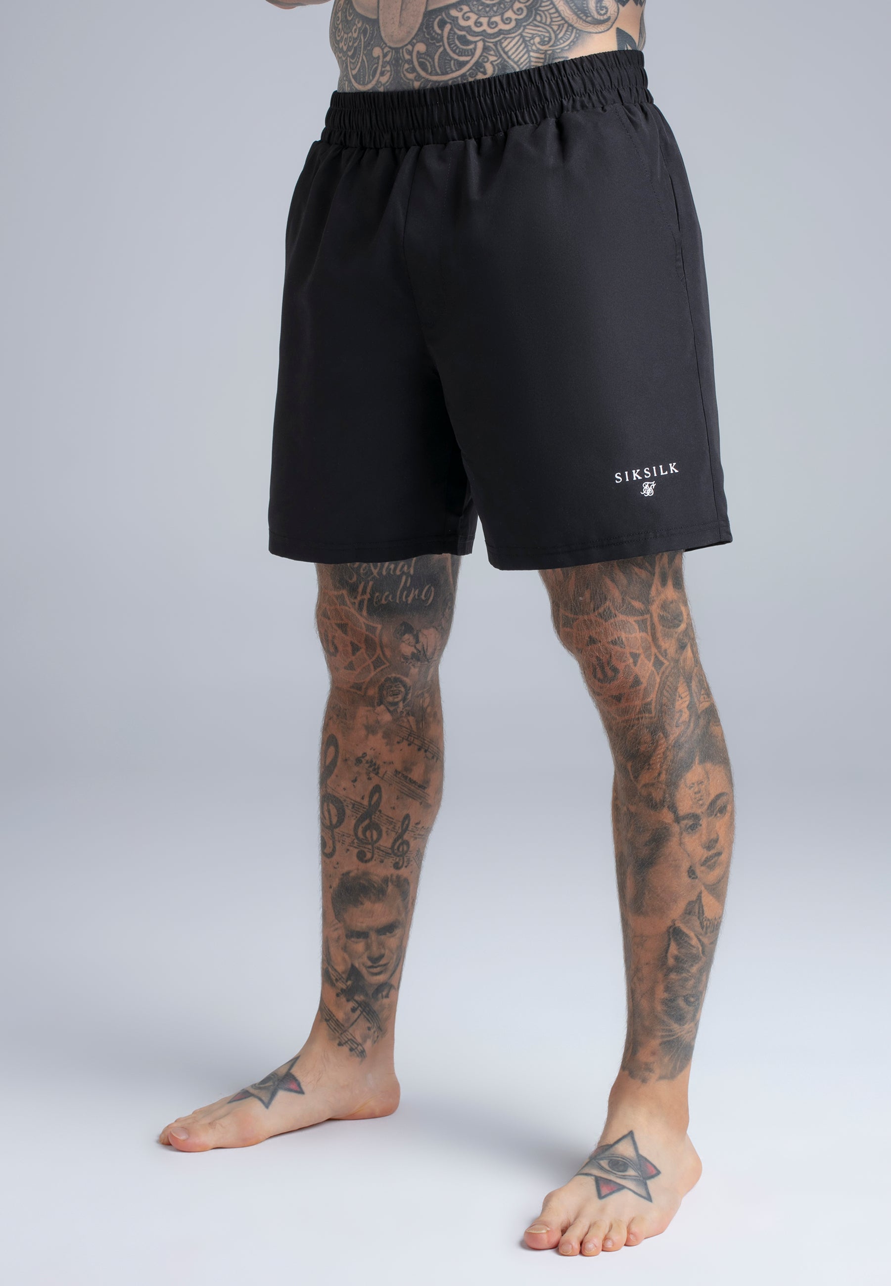 Swim Shorts in Black Pantalons de bain SikSilk