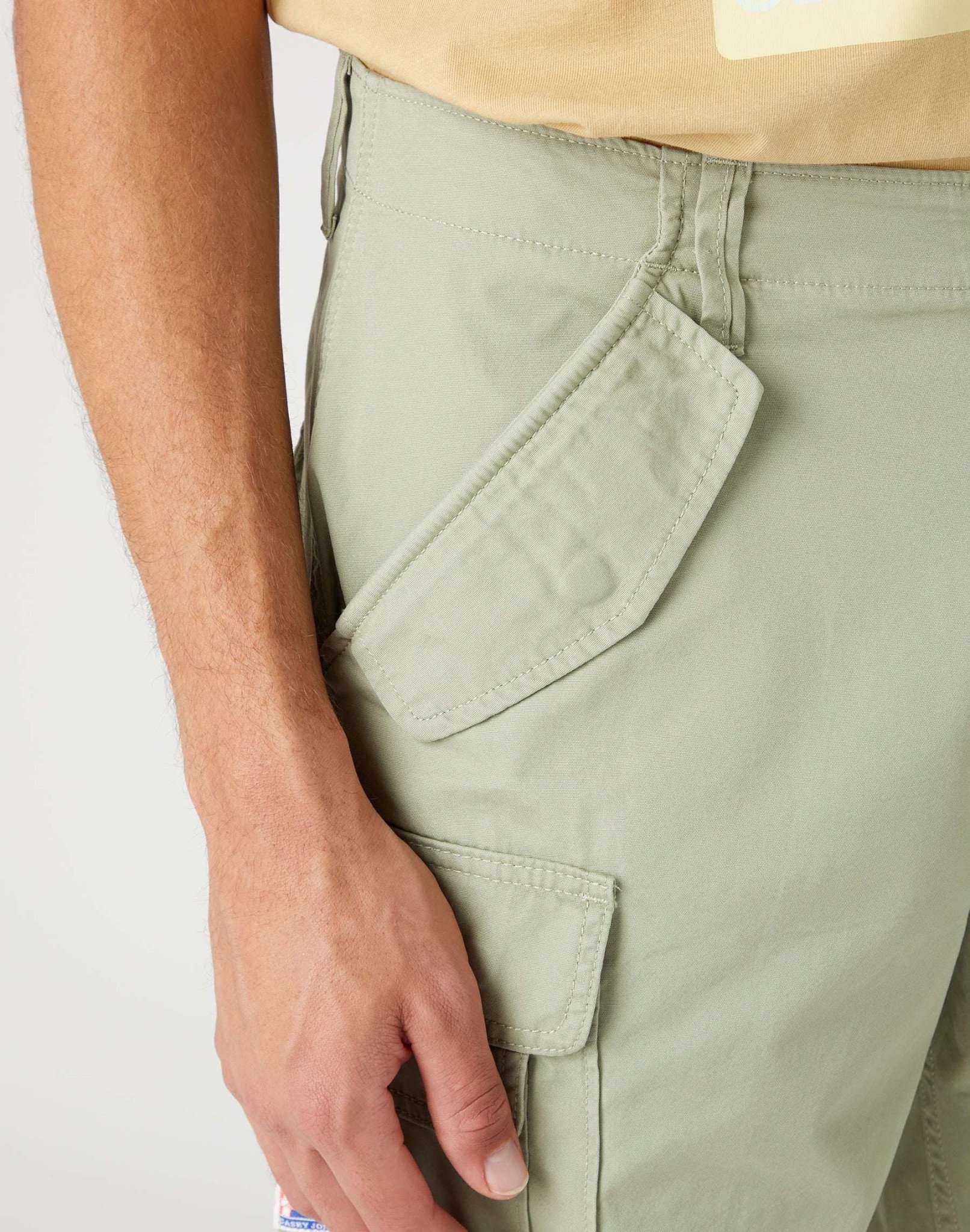 Short cargo Casey Jones dans le short Tea Leaf Wrangler   