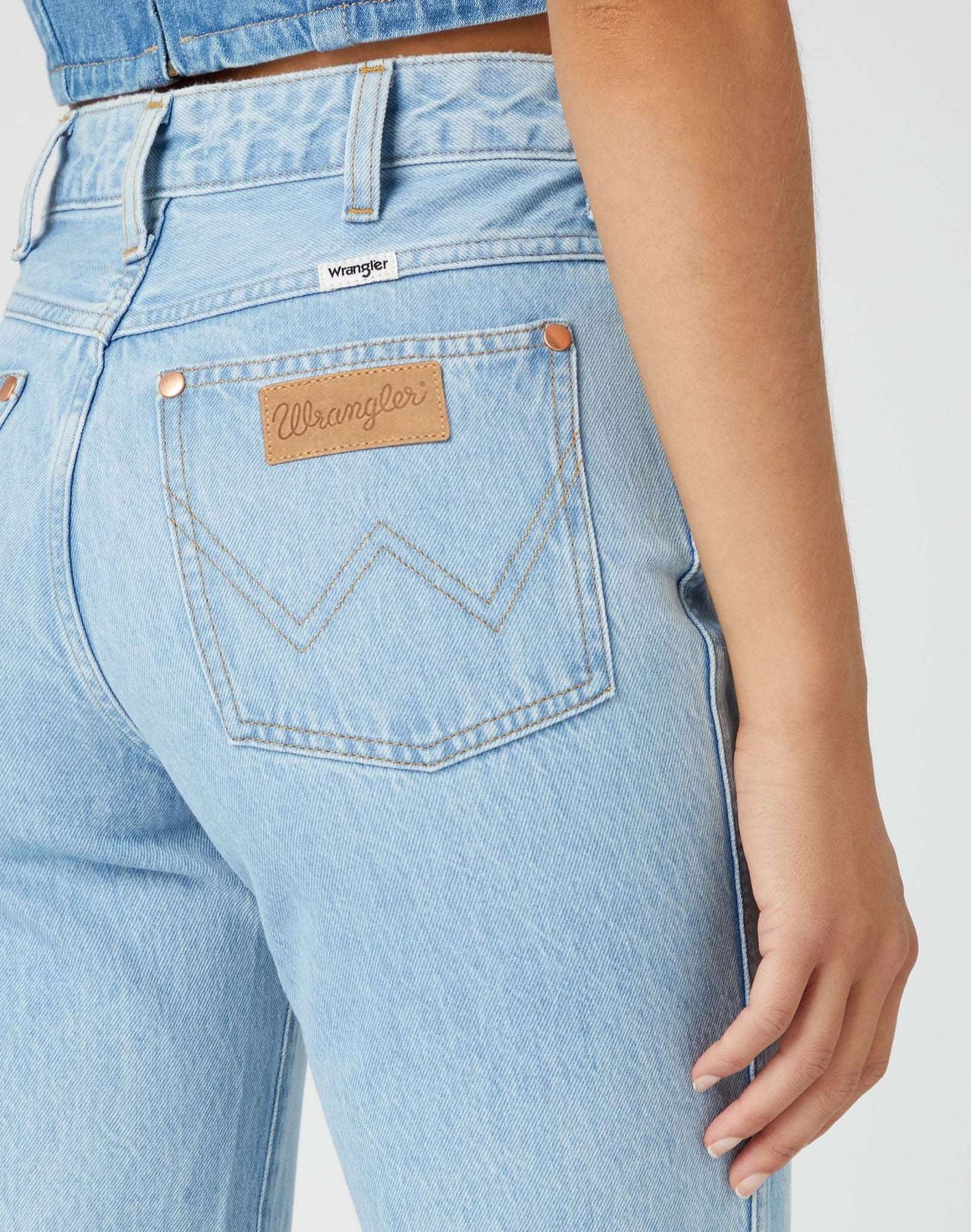 Wild West in Bad Intentions Jeans Wrangler   