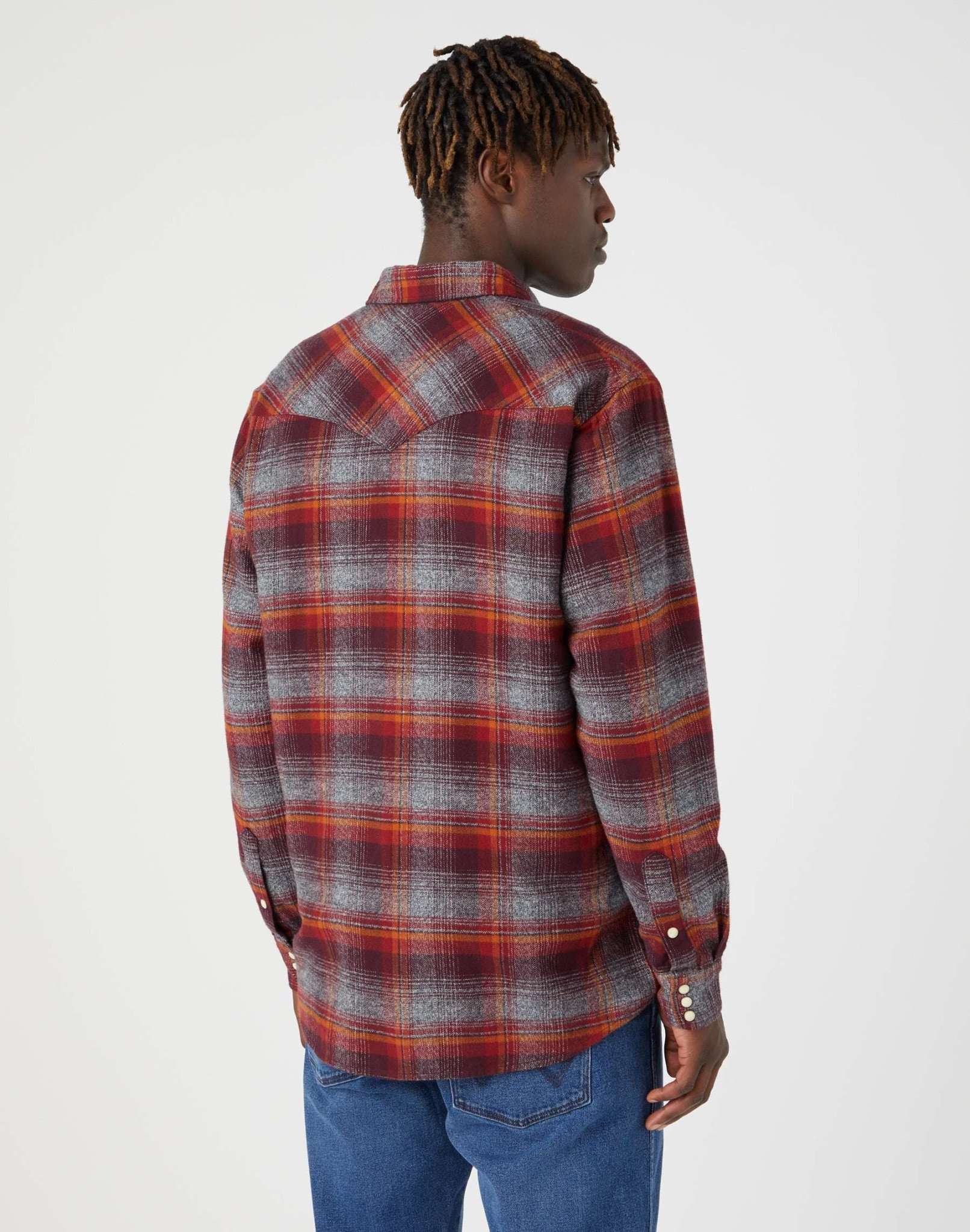 Heritage Shirt in Rhubarb Red Chemises Wrangler   