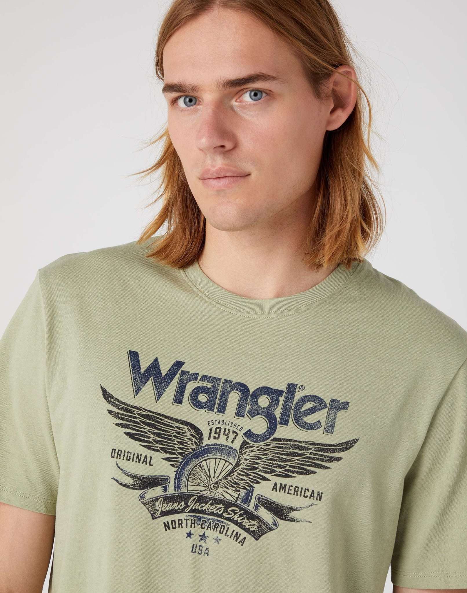 Americana Tee in Tea Leaf T-shirts Wrangler   