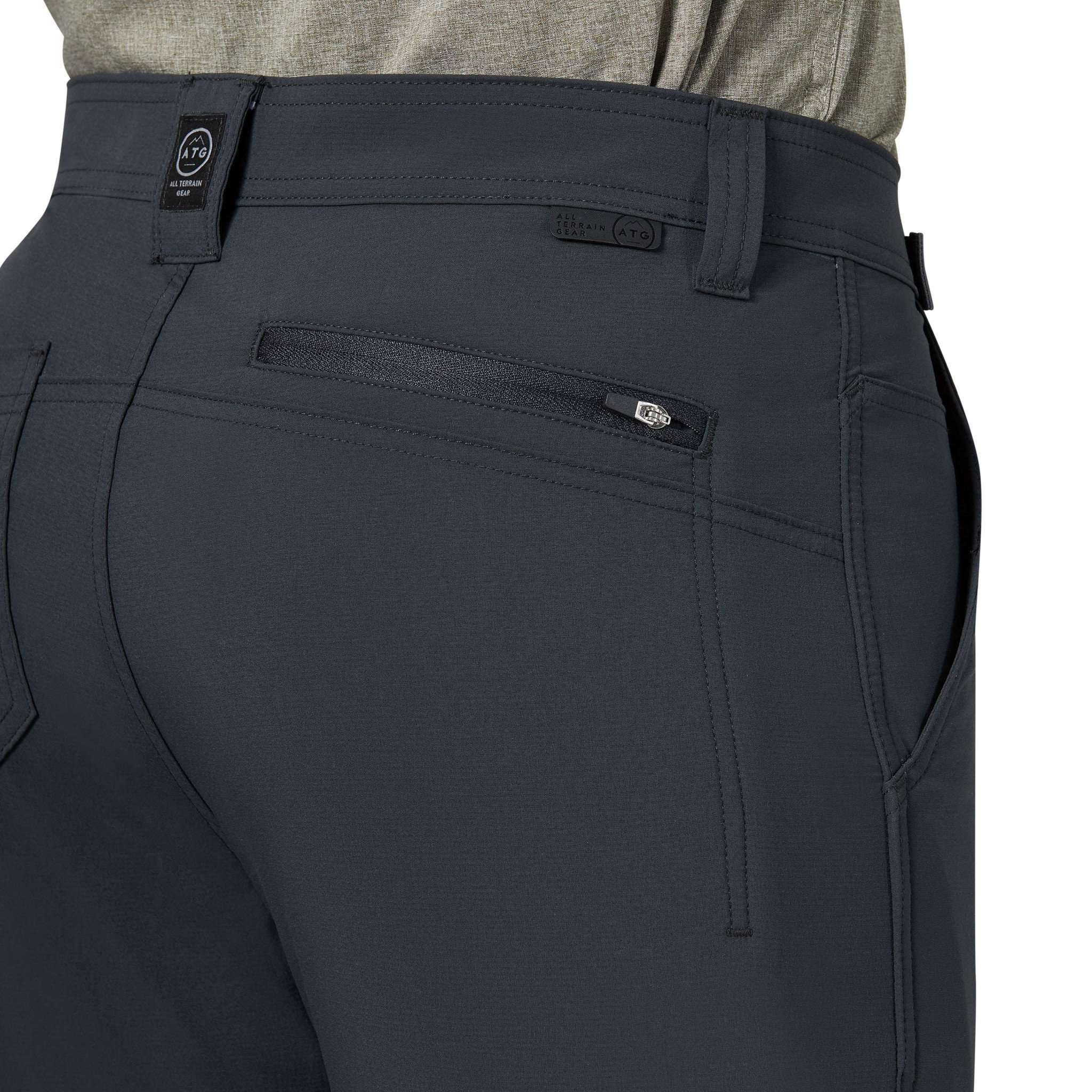 All Terrain Gear Convertible Trail Jogger in Caviar Pantalon Wrangler   