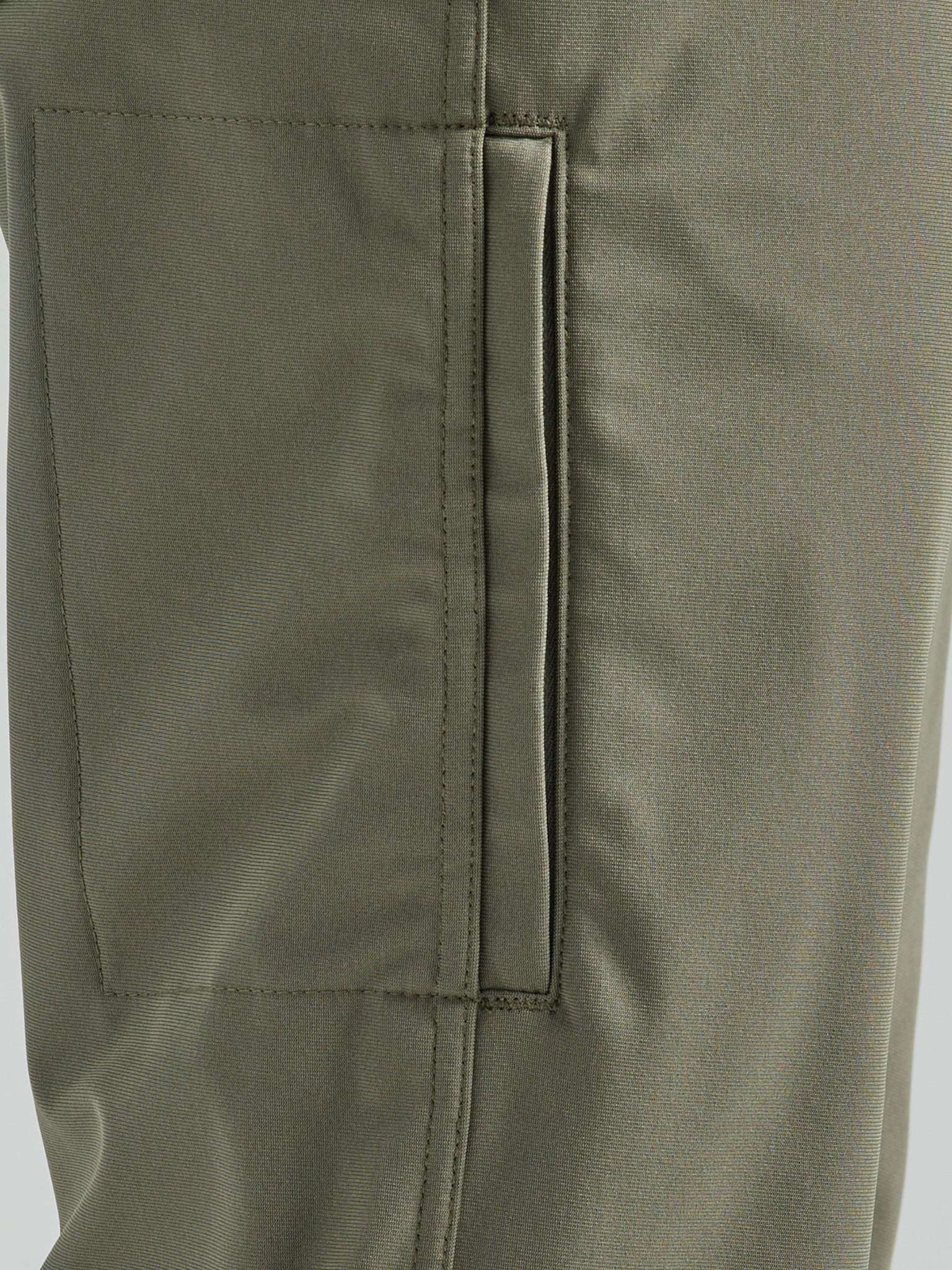 All Terrain Gear FWDS 5 Pocket Pants in Dusty Olive Pantalon Wrangler   