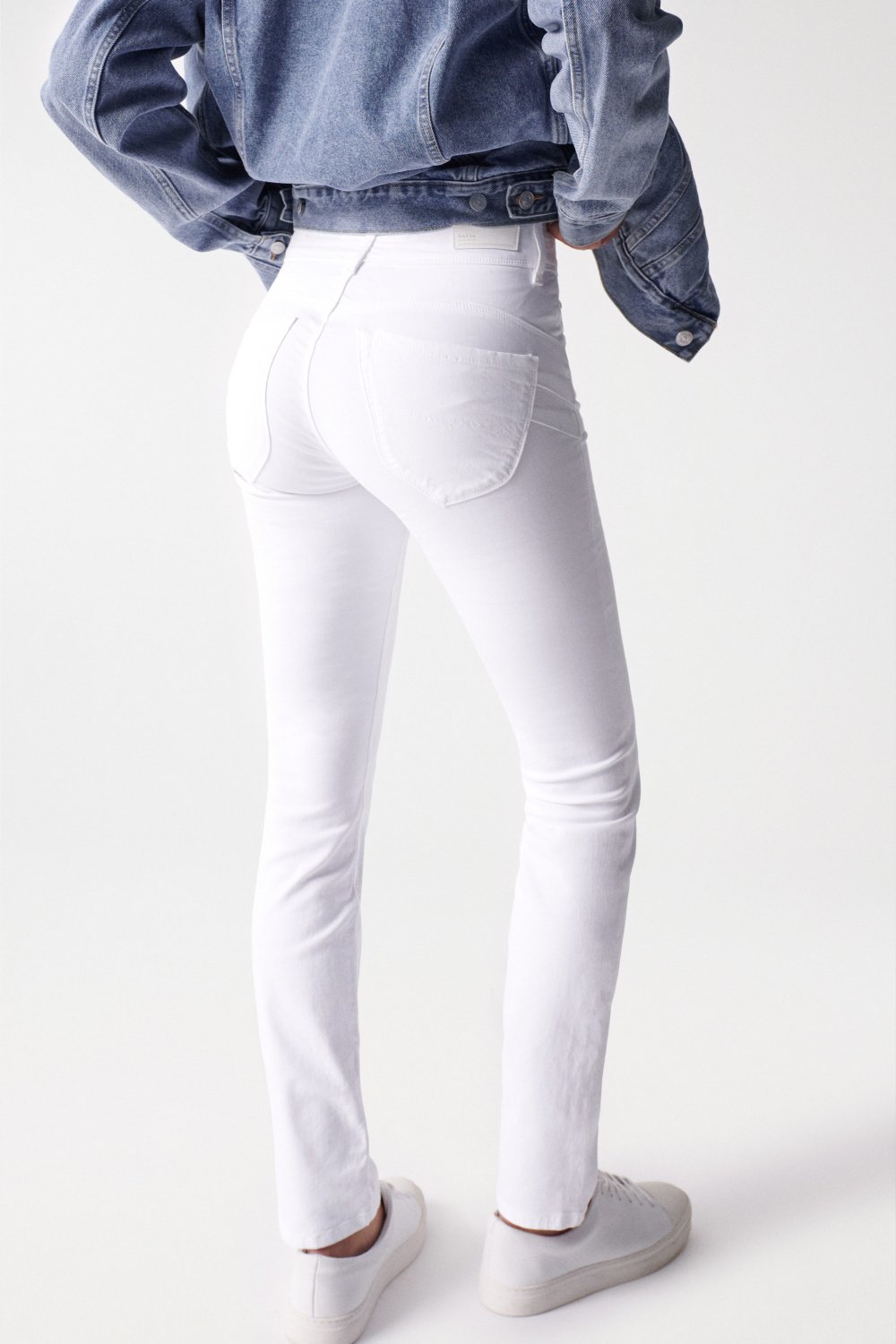 Secret Slim Push-In en jeans blancs Salsa Jeans   