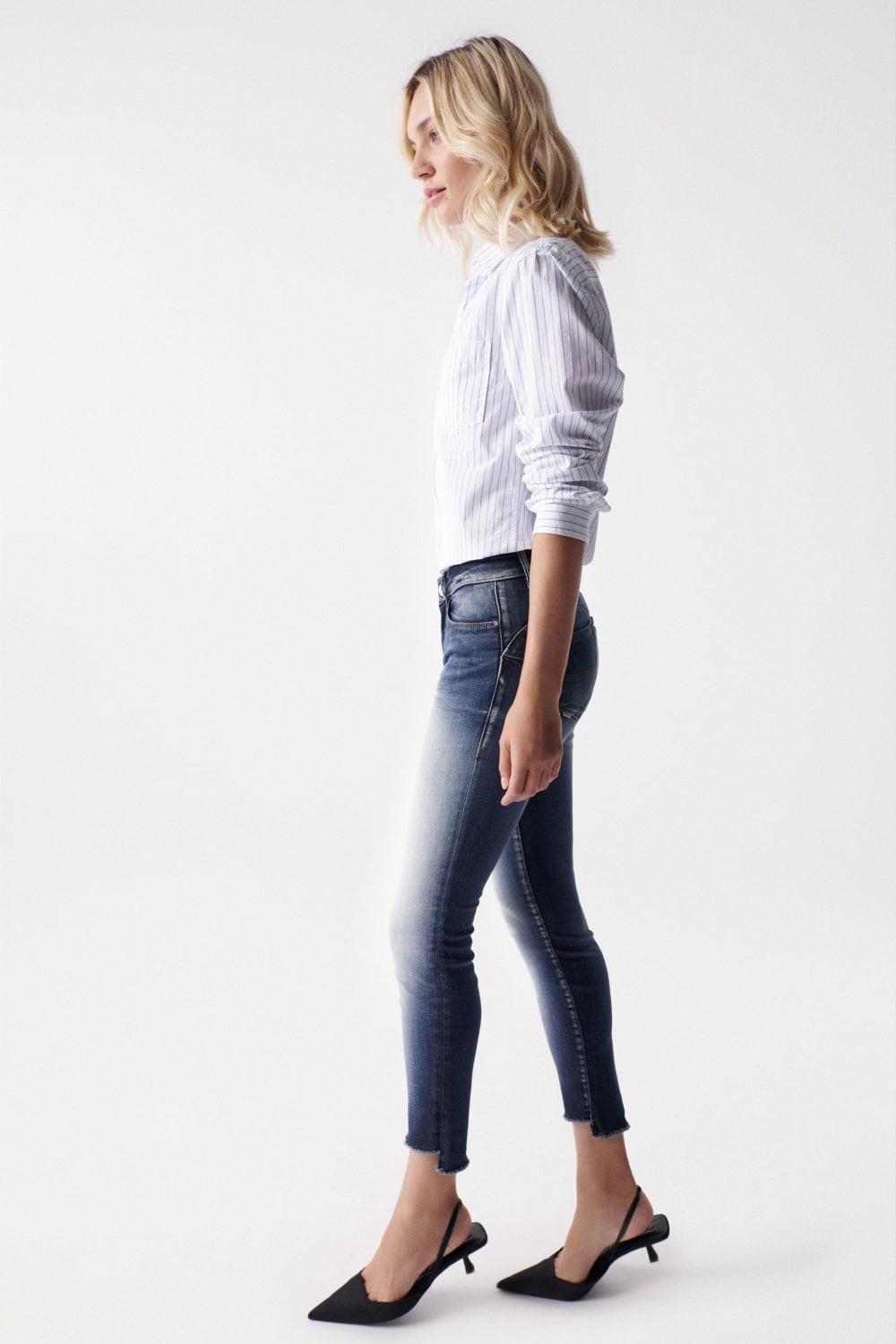 Jeans Wonder Cropped Skinny Push-Up en Dark Wash Salsa Jeans   