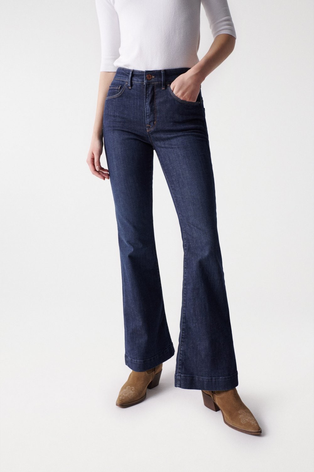 Jeans Glamour Flare Push-In en Dark Wash Salsa Jeans   