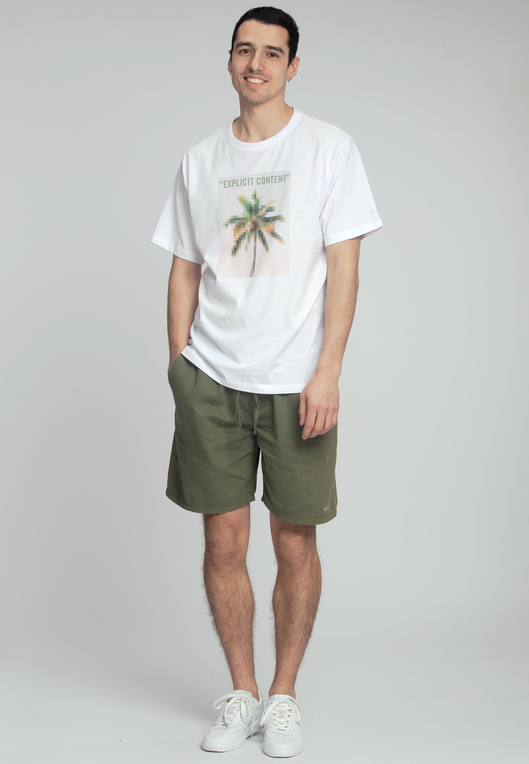 T-shirt Palm Print dans Blurred Palm T-shirts Colours and Sons   