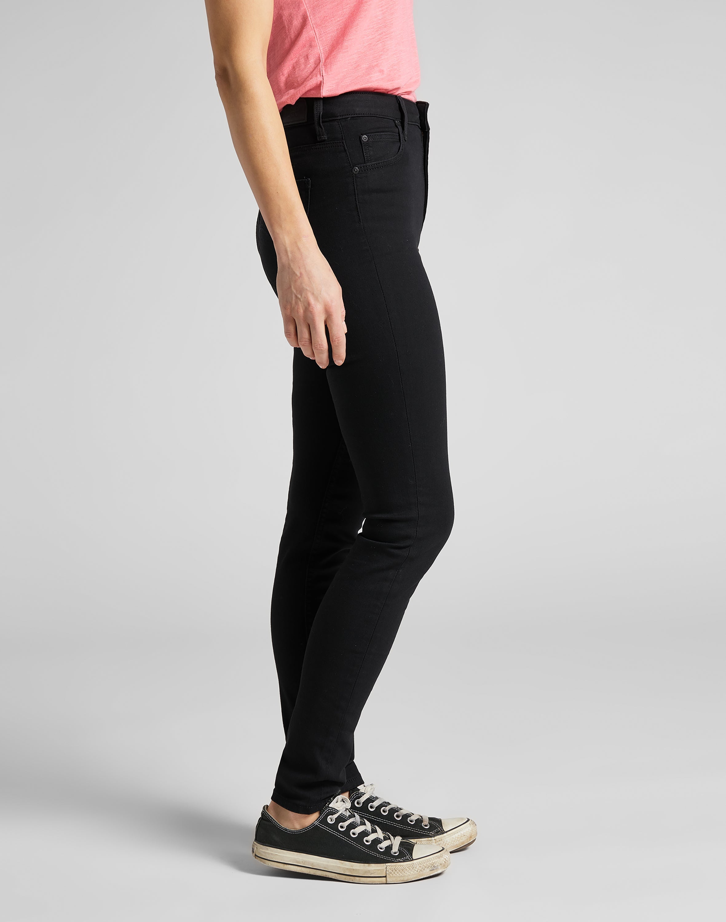 Scarlett High in Black Rinse Jeans Lee   