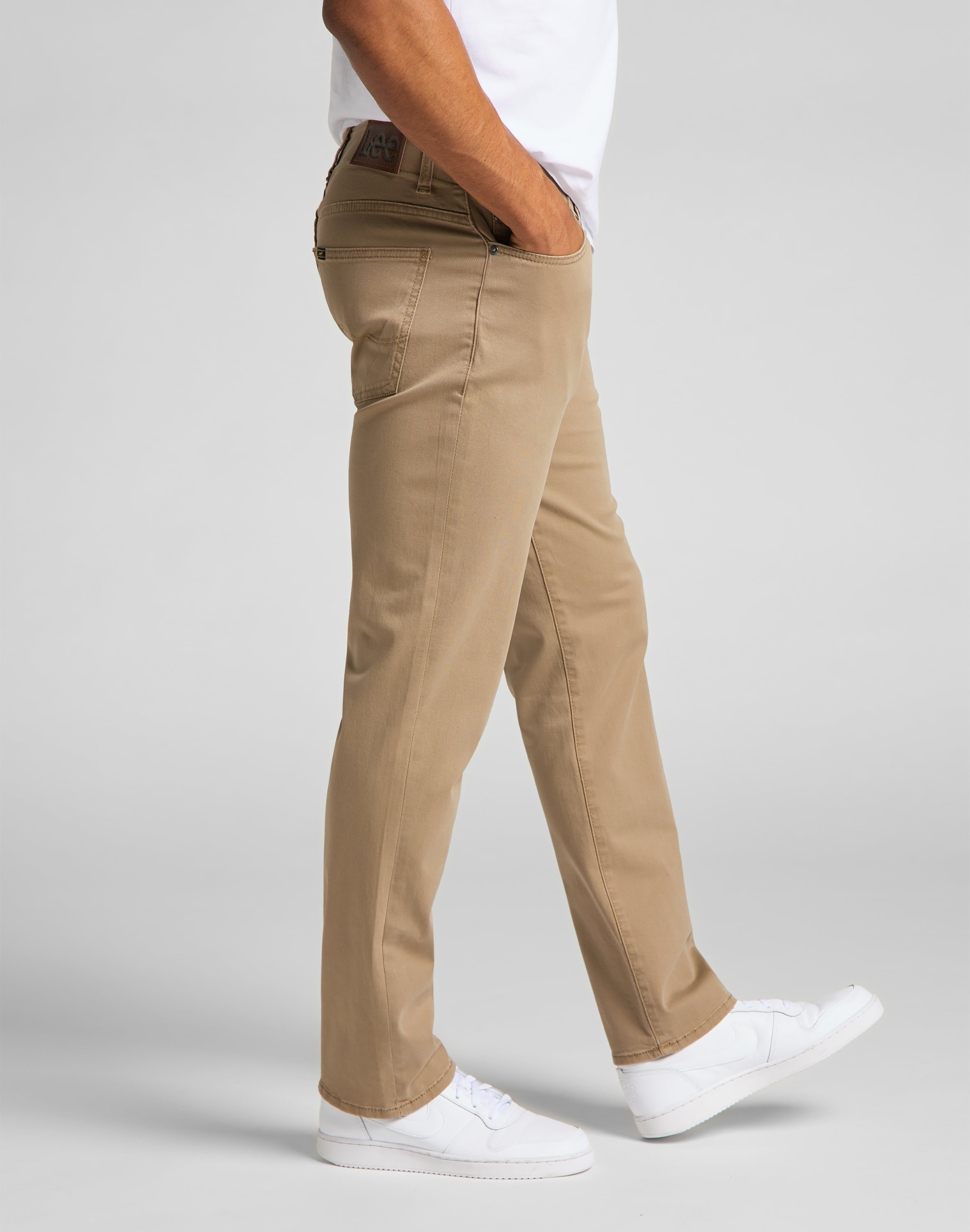 Coupe droite XM dans Pantalon Cougar Lee   