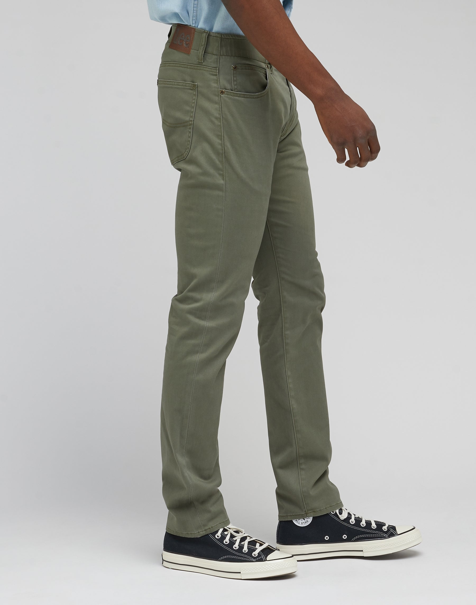 Pantalon Slim Fit MVP en Muted Olive Lee   