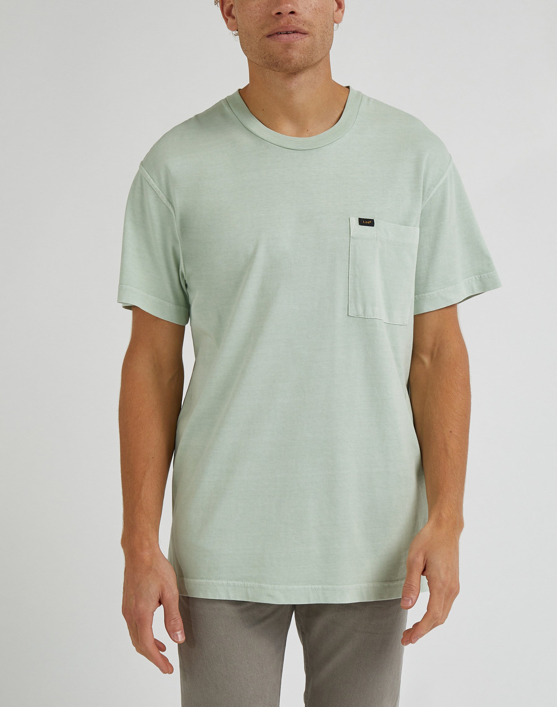 Relaxed Pocket Tee in Dusty Jade T-shirts Lee   