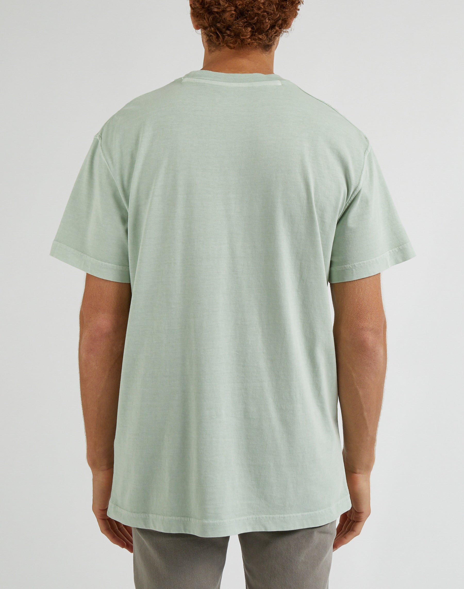 Relaxed Pocket Tee in Dusty Jade T-shirts Lee   