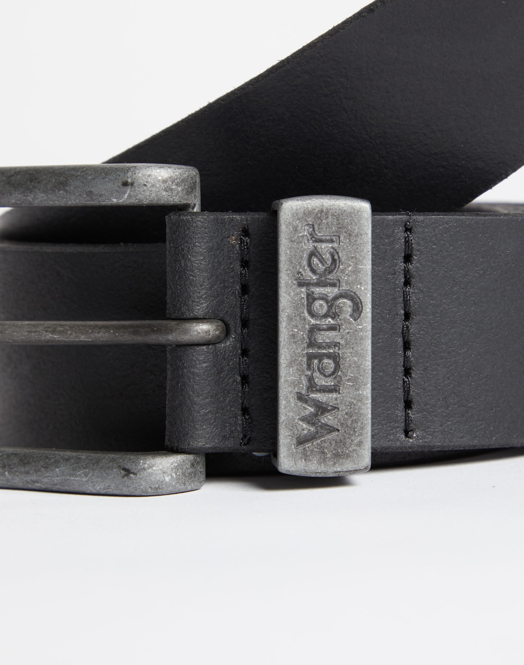 Metal Loop Belt in Black Ceinture Wrangler   