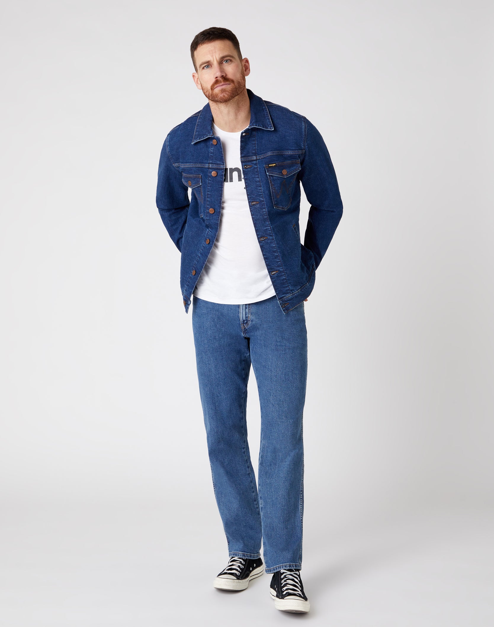 Regular Fit Low Stretch in Stonewash Jeans Wrangler   