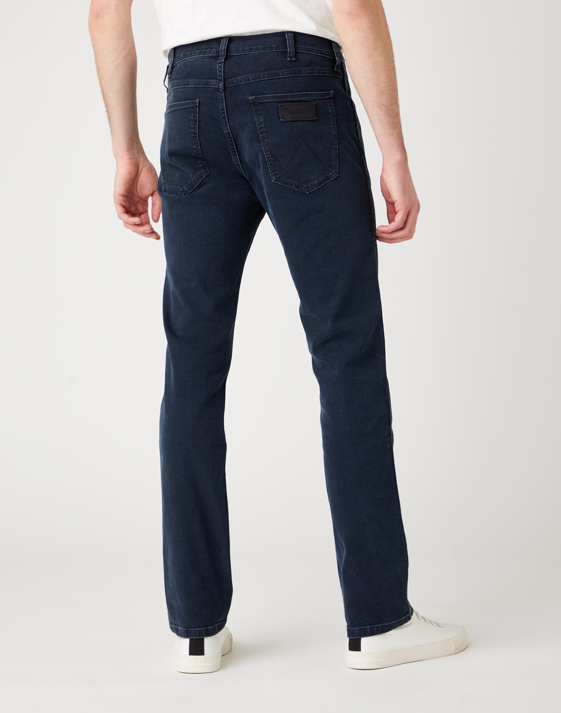 Greensboro Medium Stretch in Iron Blue Jeans Wrangler   