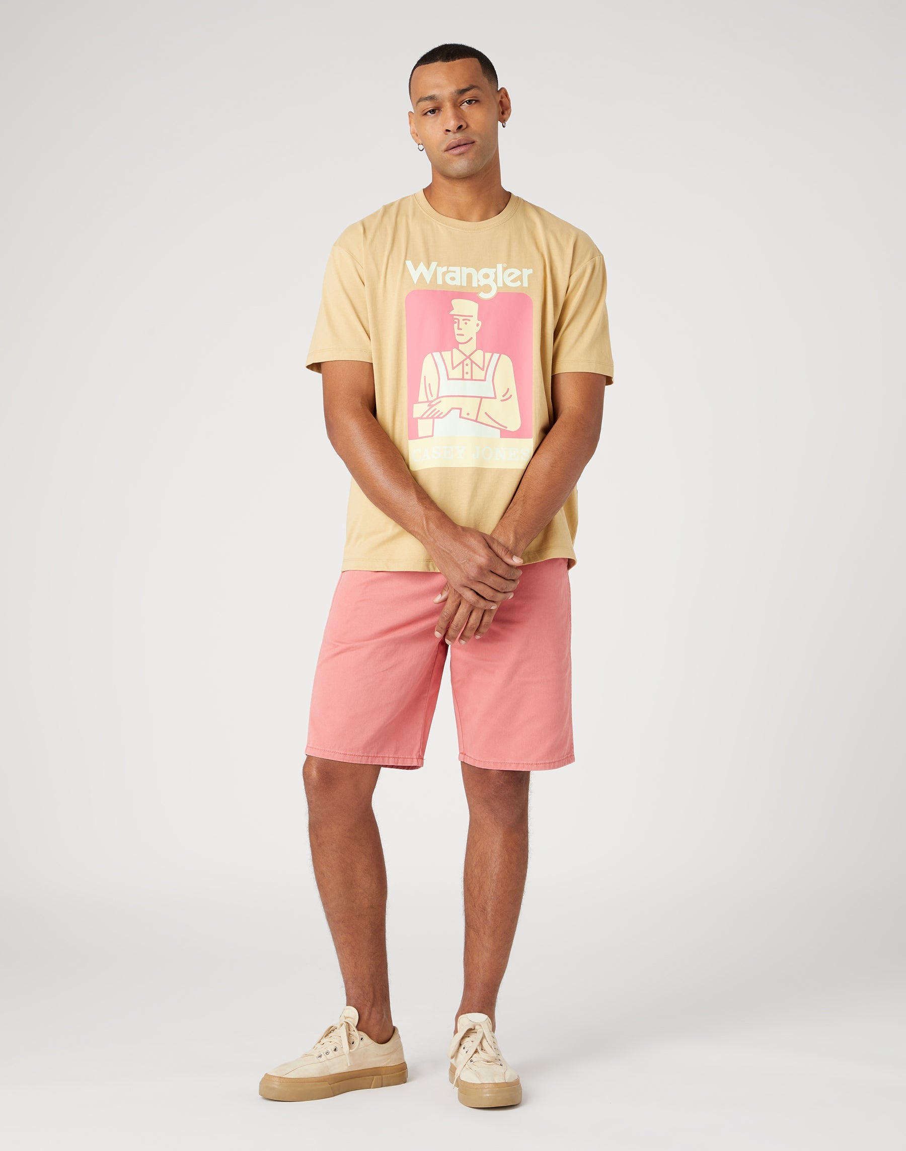 Casey Jones Chino Short en rose fané Wrangler   