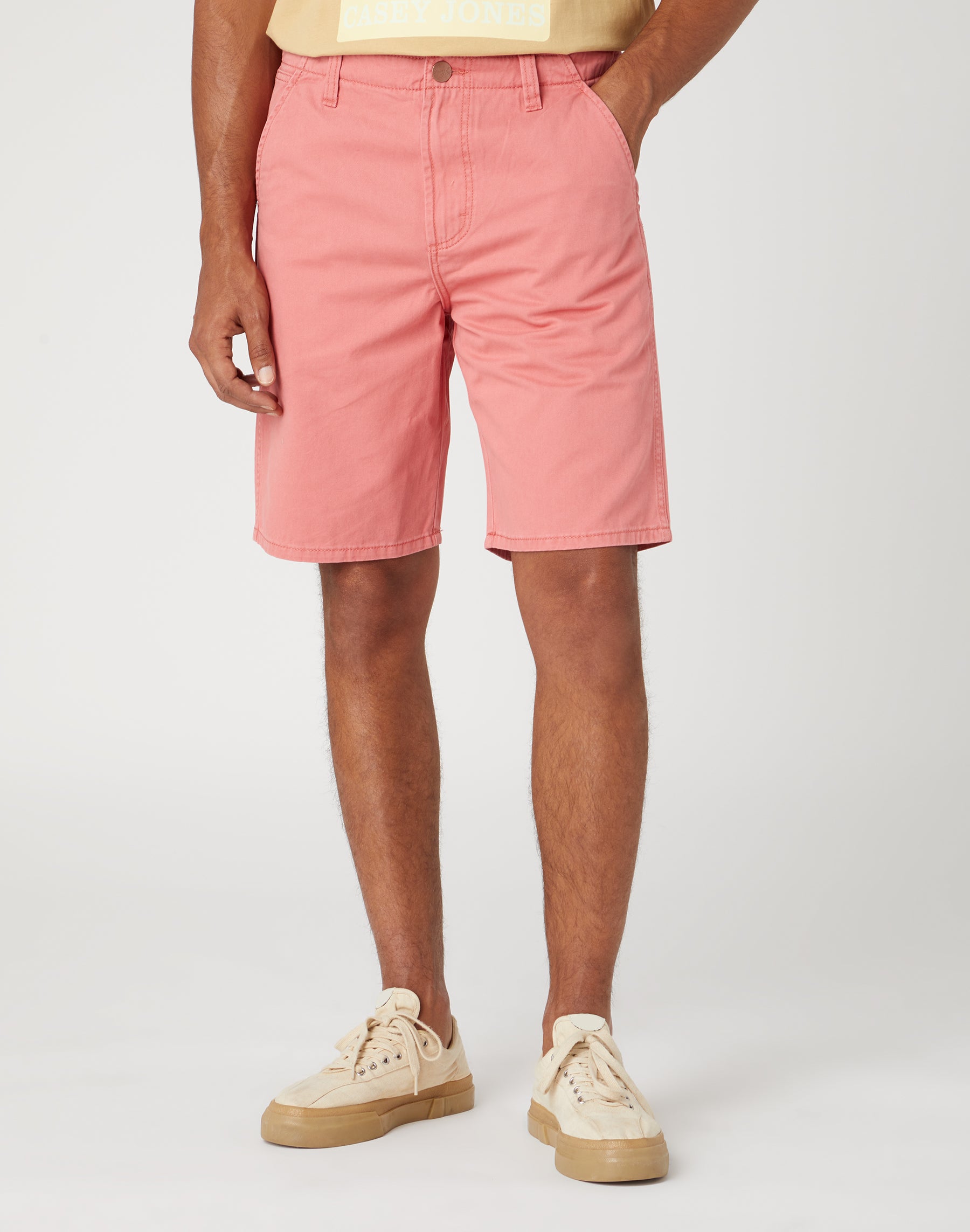 Casey Jones Chino Short en rose fané Wrangler   