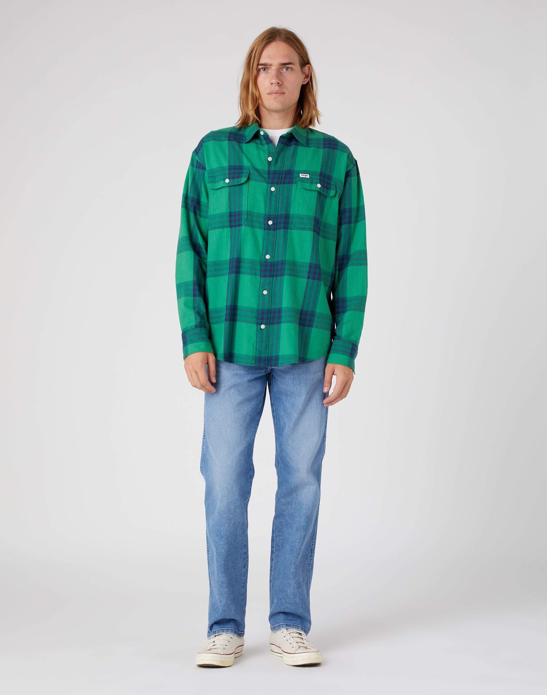 Patch Pocket Shirt in Pine Green Chemises Wrangler   