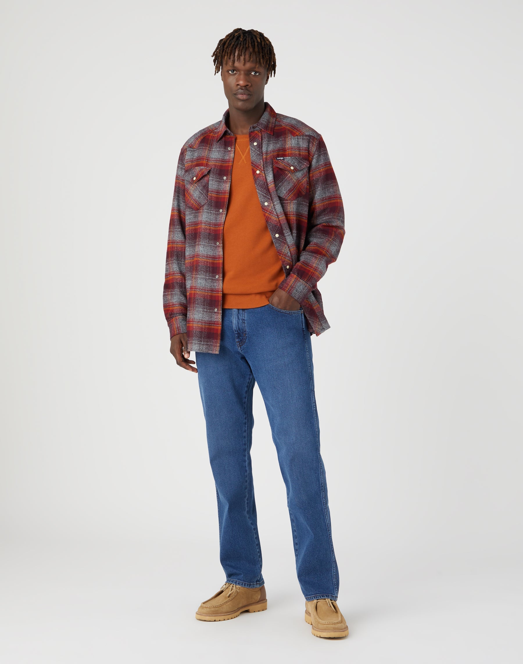 Heritage Shirt in Rhubarb Red Chemises Wrangler   