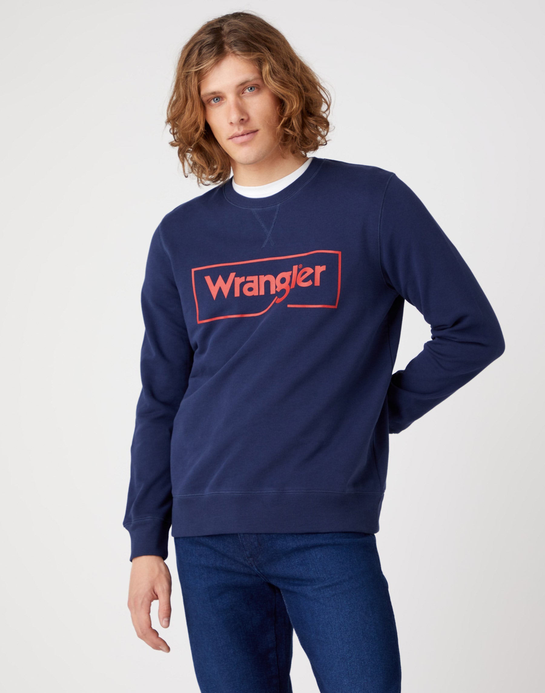 Frame Logo Crew en bleu marine Sweatshirts Wrangler   