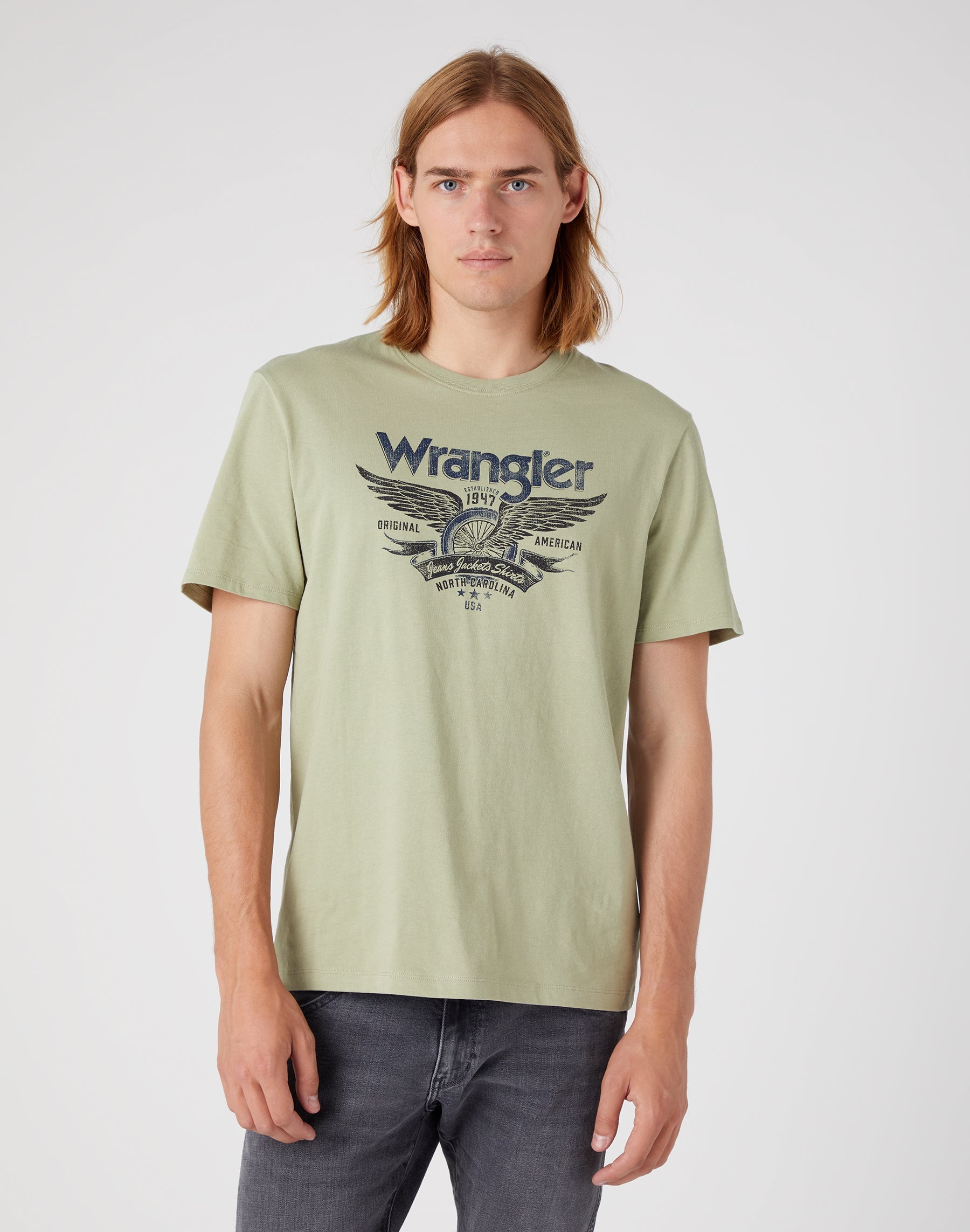 Americana Tee in Tea Leaf T-shirts Wrangler   