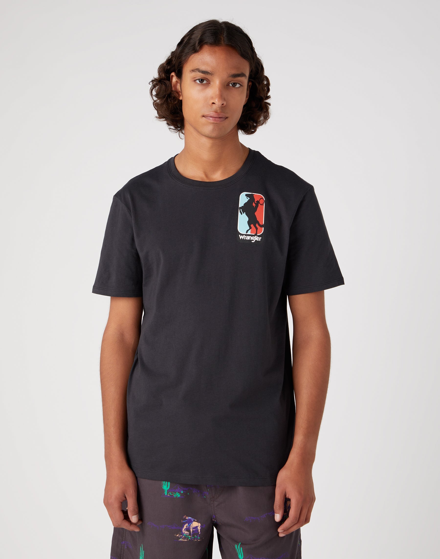 Graphic Tee in Faded Black T-shirts Wrangler   